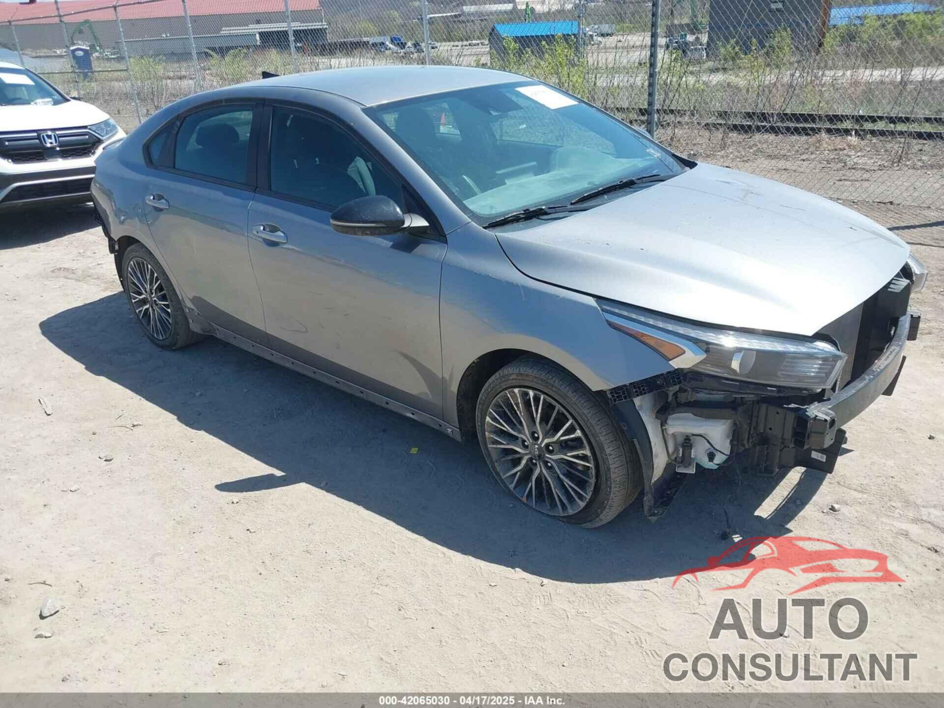 KIA FORTE 2023 - 3KPF54AD1PE647058