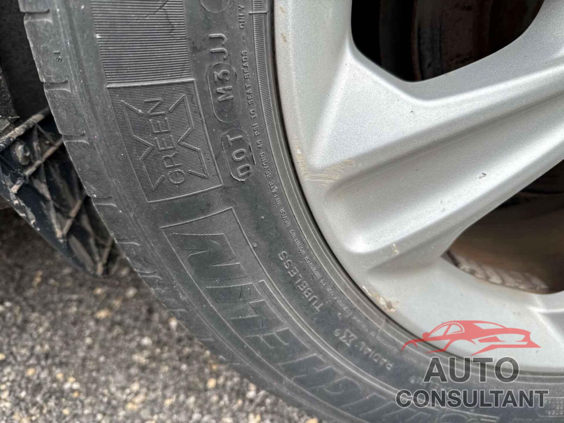 FORD ESCAPE 2015 - 1FMCU0GX1FUC29000
