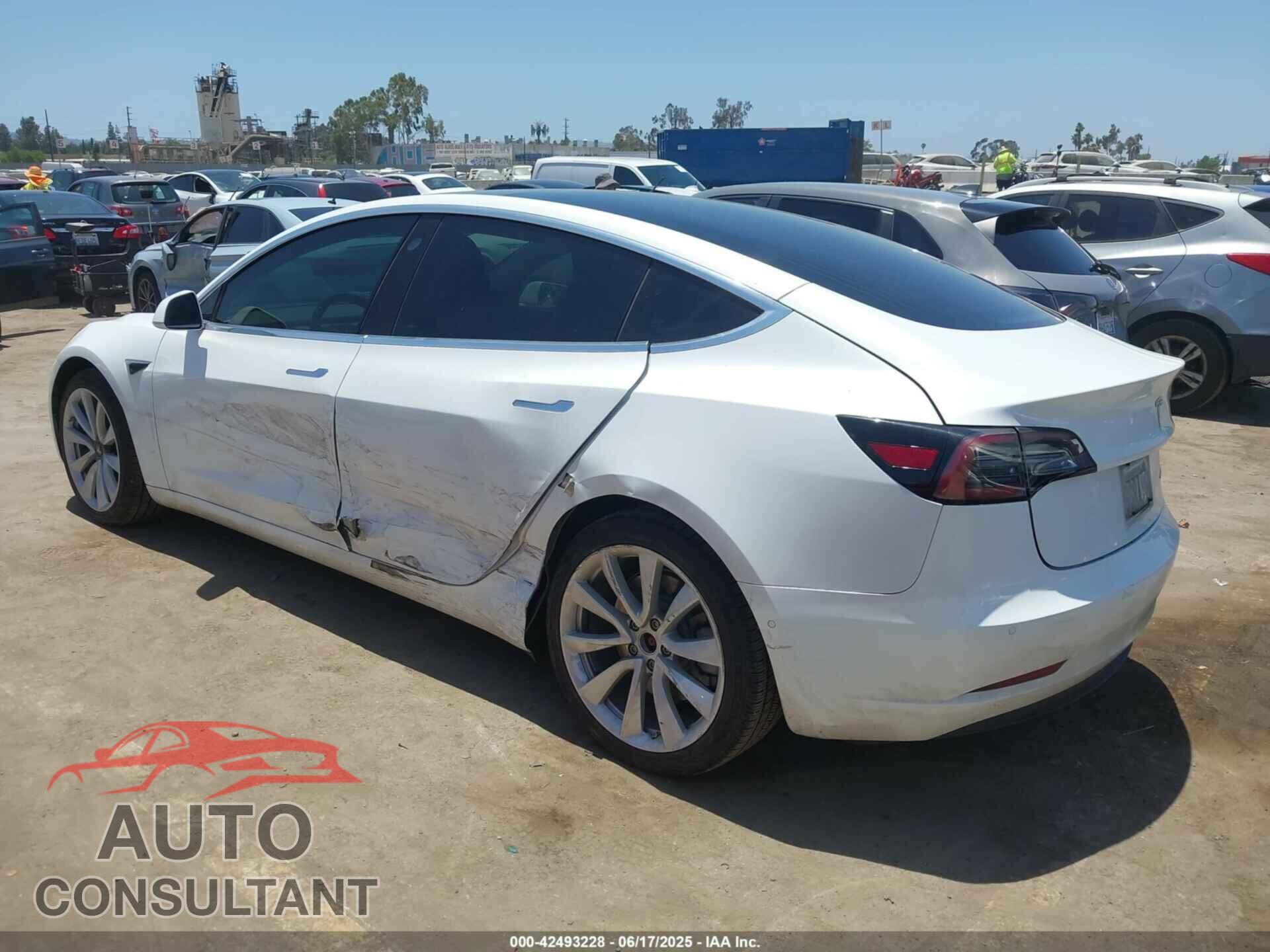 TESLA MODEL 3 2018 - 5YJ3E1EB8JF092444