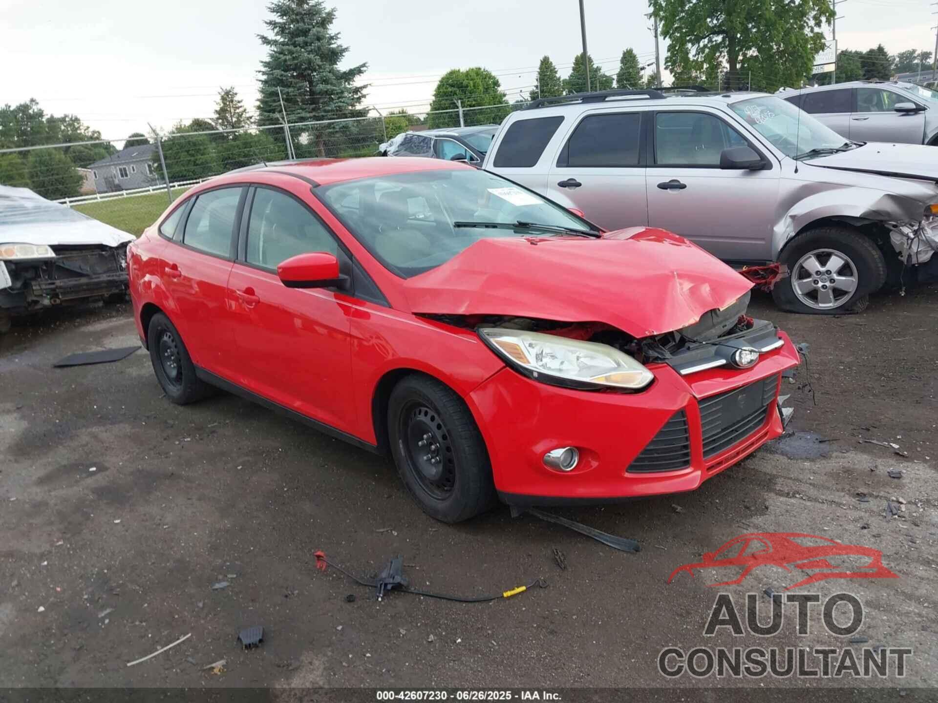 FORD FOCUS 2012 - 1FAHP3F24CL256207