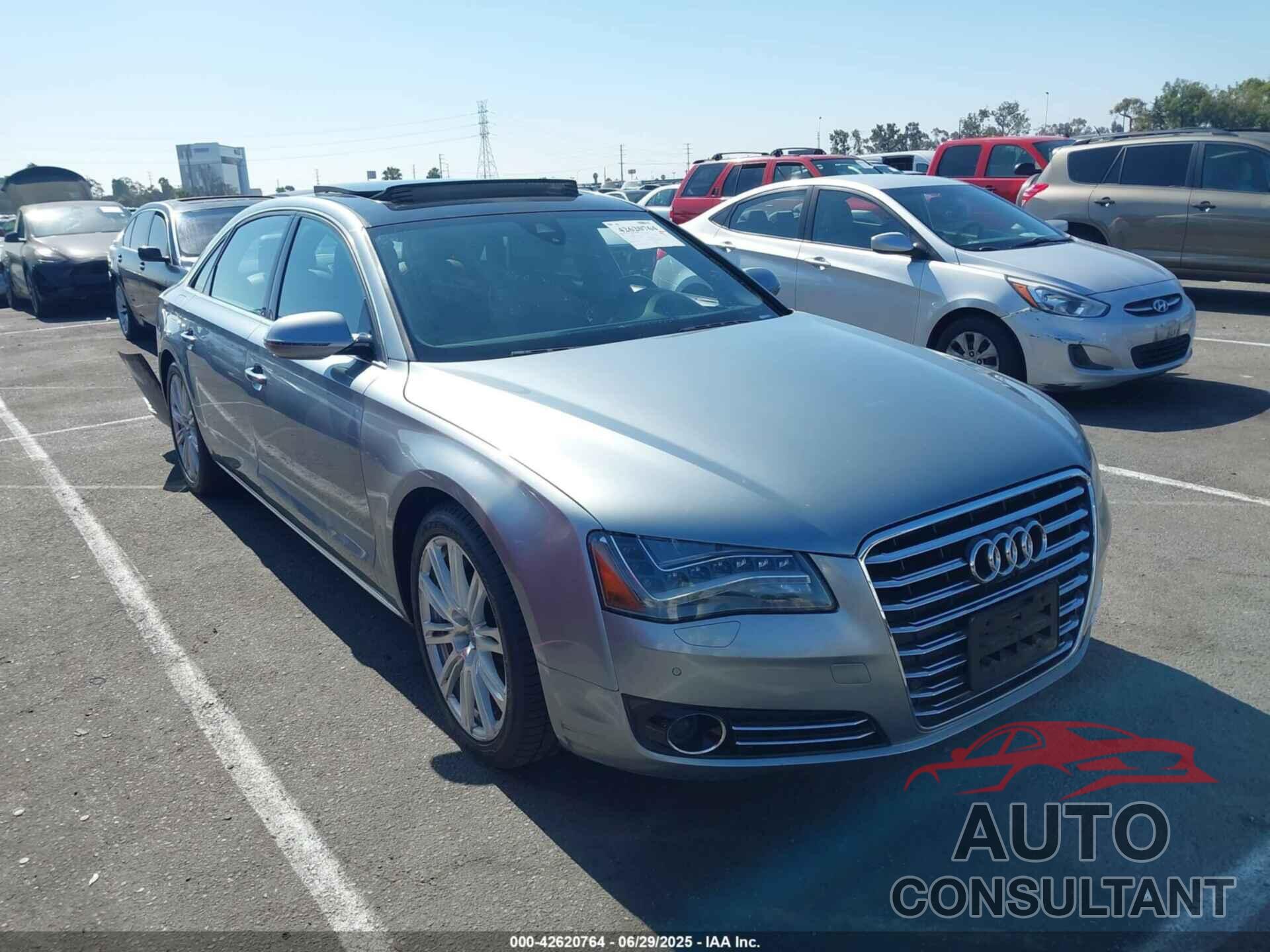 AUDI A8 L 2012 - WAURVAFD0CN001341