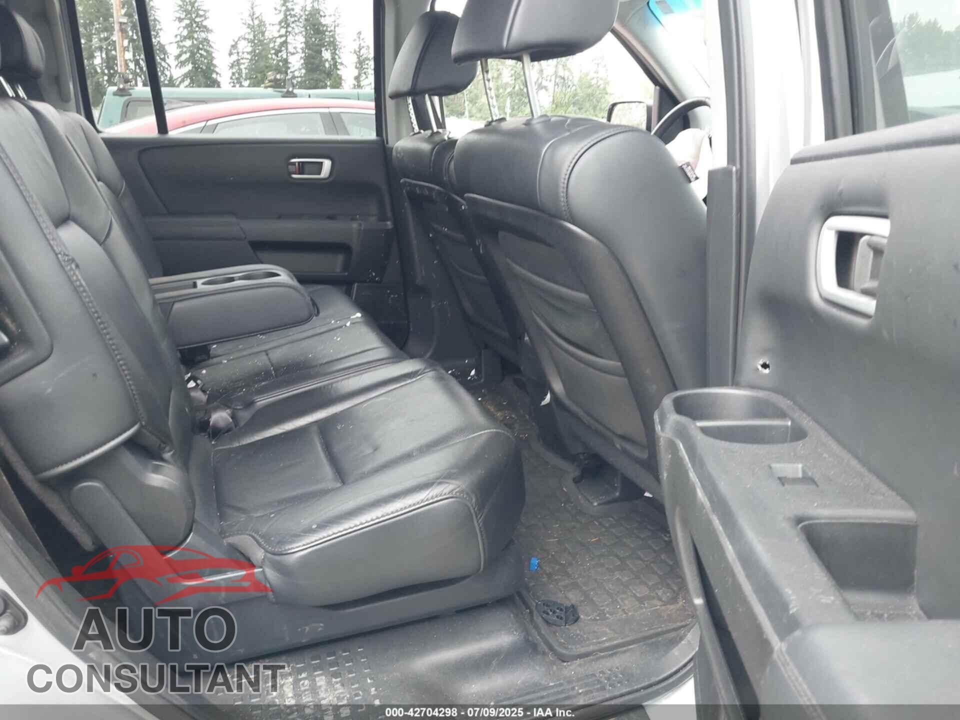 HONDA PILOT 2011 - 5FNYF4H54BB035489