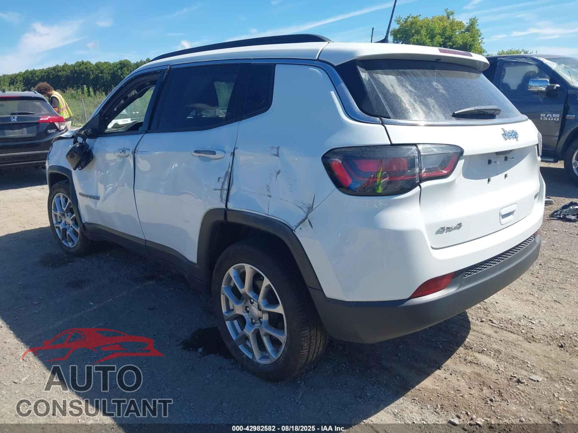JEEP COMPASS 2024 - 3C4NJDFN8RT104152