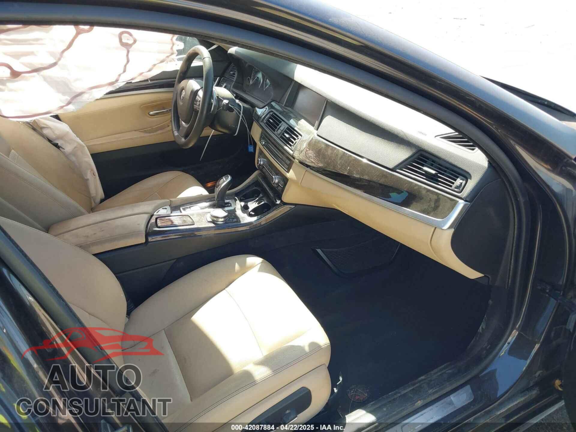 BMW 528I 2016 - WBA5A5C58GG350885