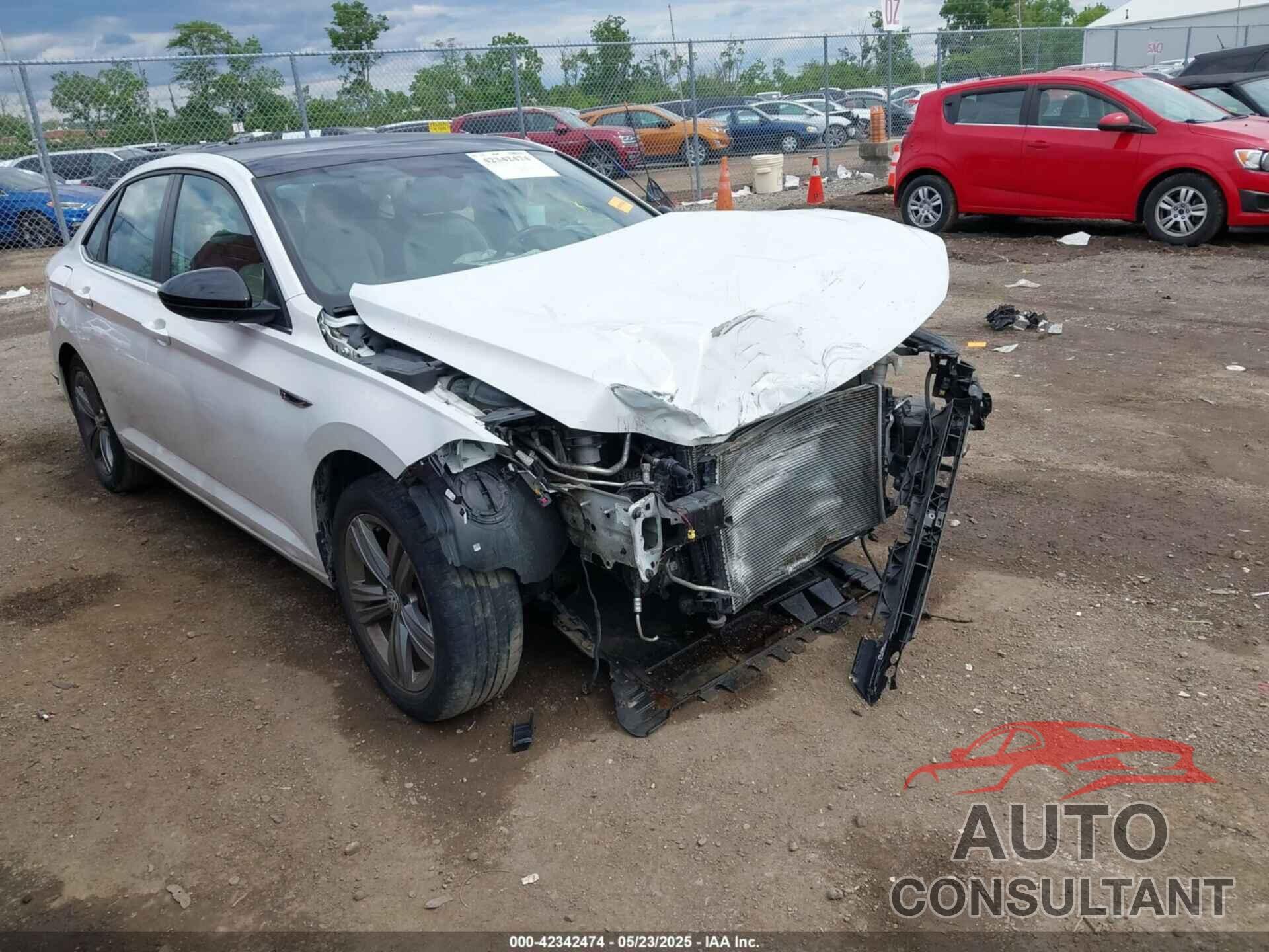 VOLKSWAGEN JETTA 2019 - 3VWC57BU8KM212844