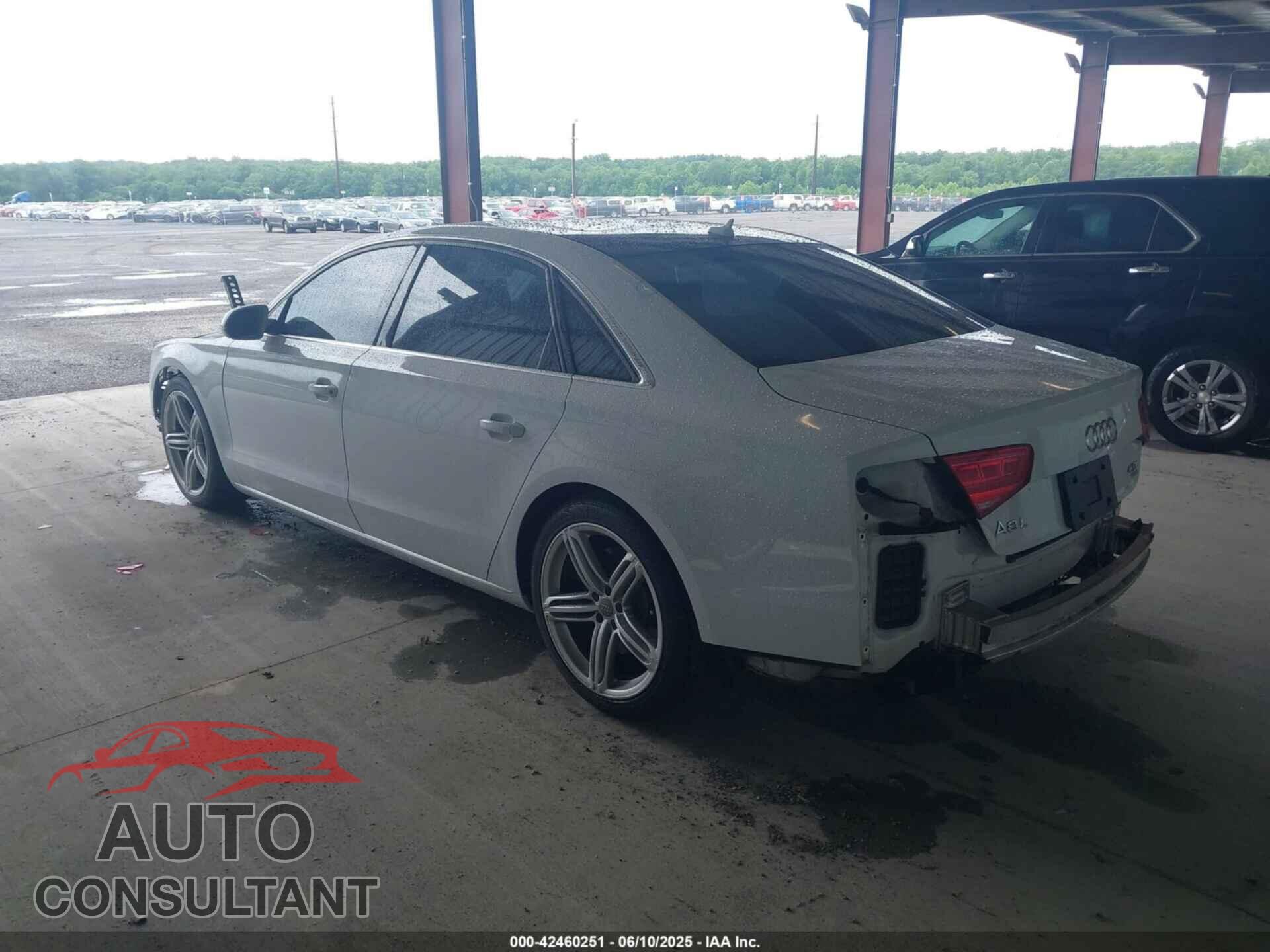 AUDI A8 L 2013 - WAUR2AFD1DN021687