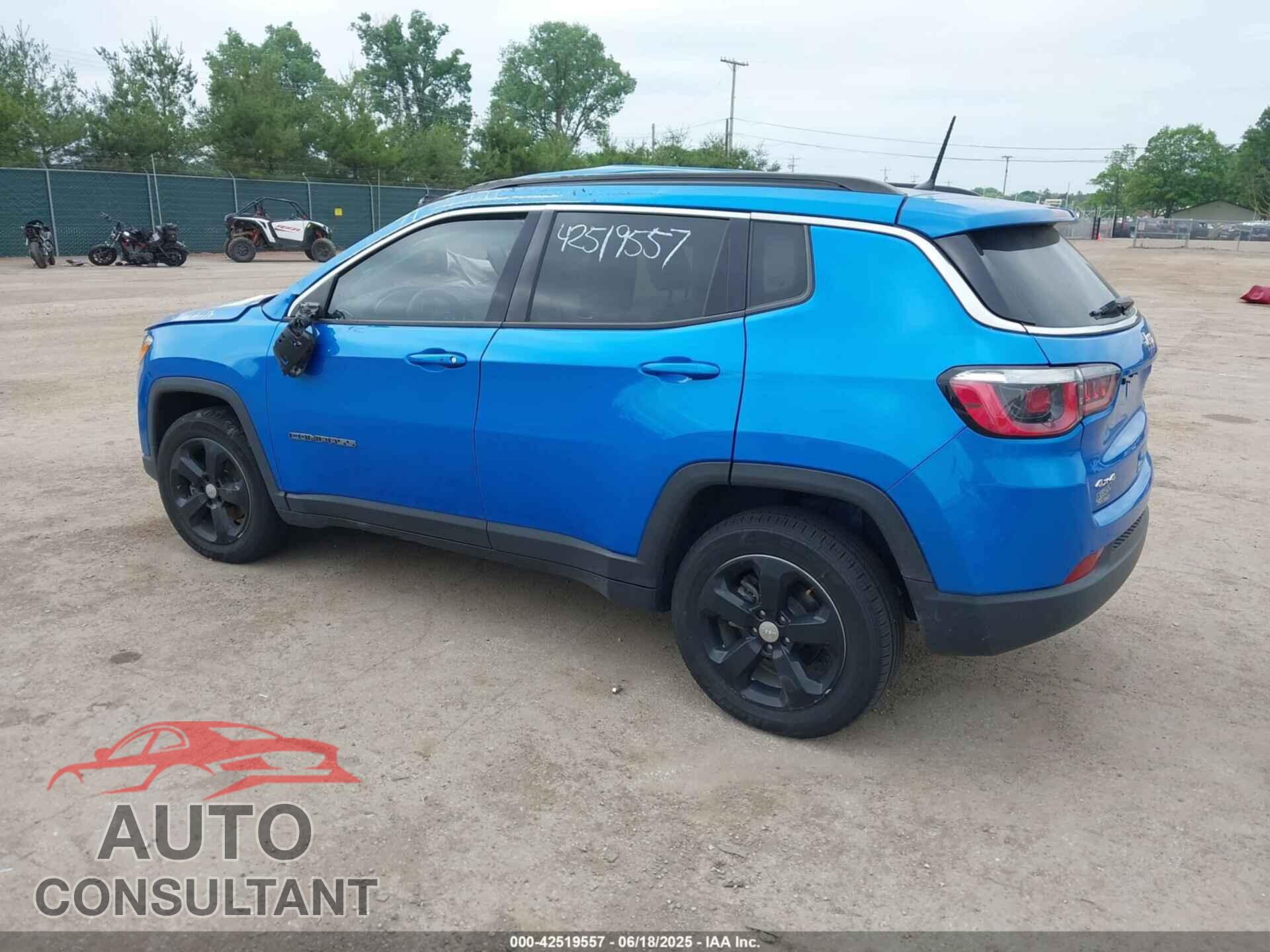 JEEP COMPASS 2018 - 3C4NJDBB0JT400623
