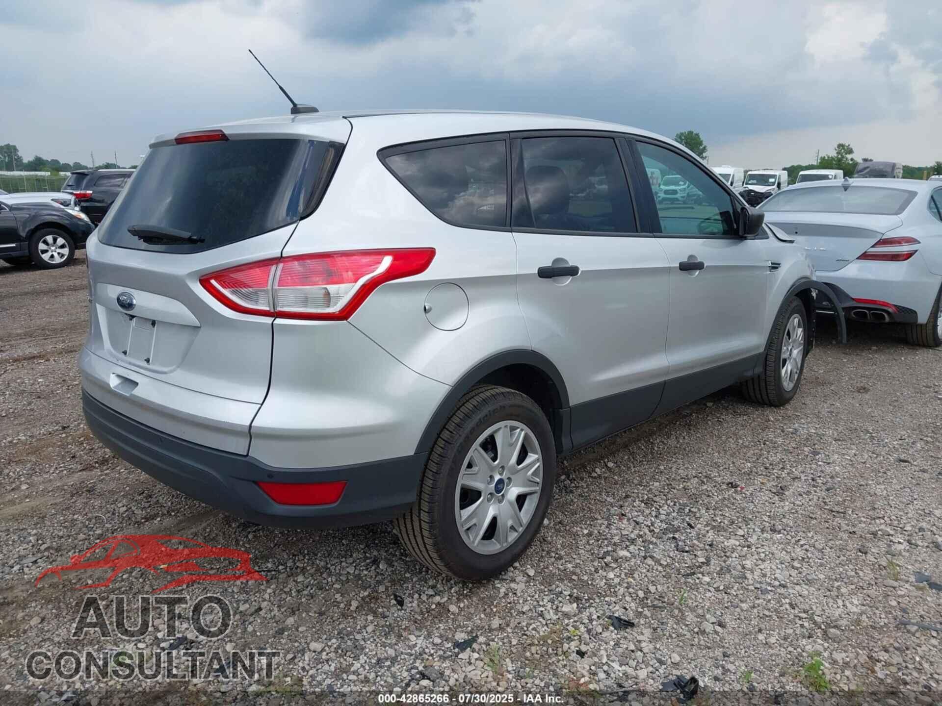 FORD ESCAPE 2015 - 1FMCU0F72FUC82936