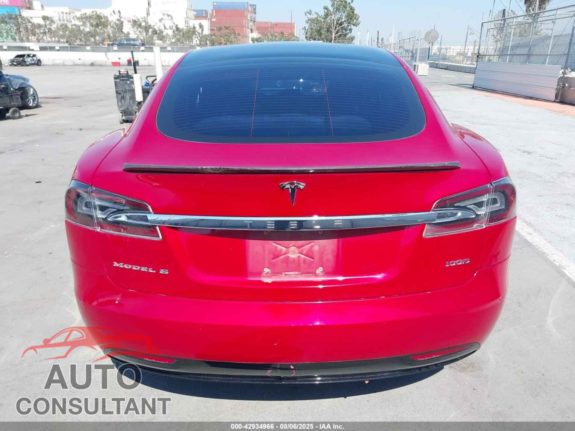 TESLA MODEL S 2018 - 5YJSA1E23JF270459