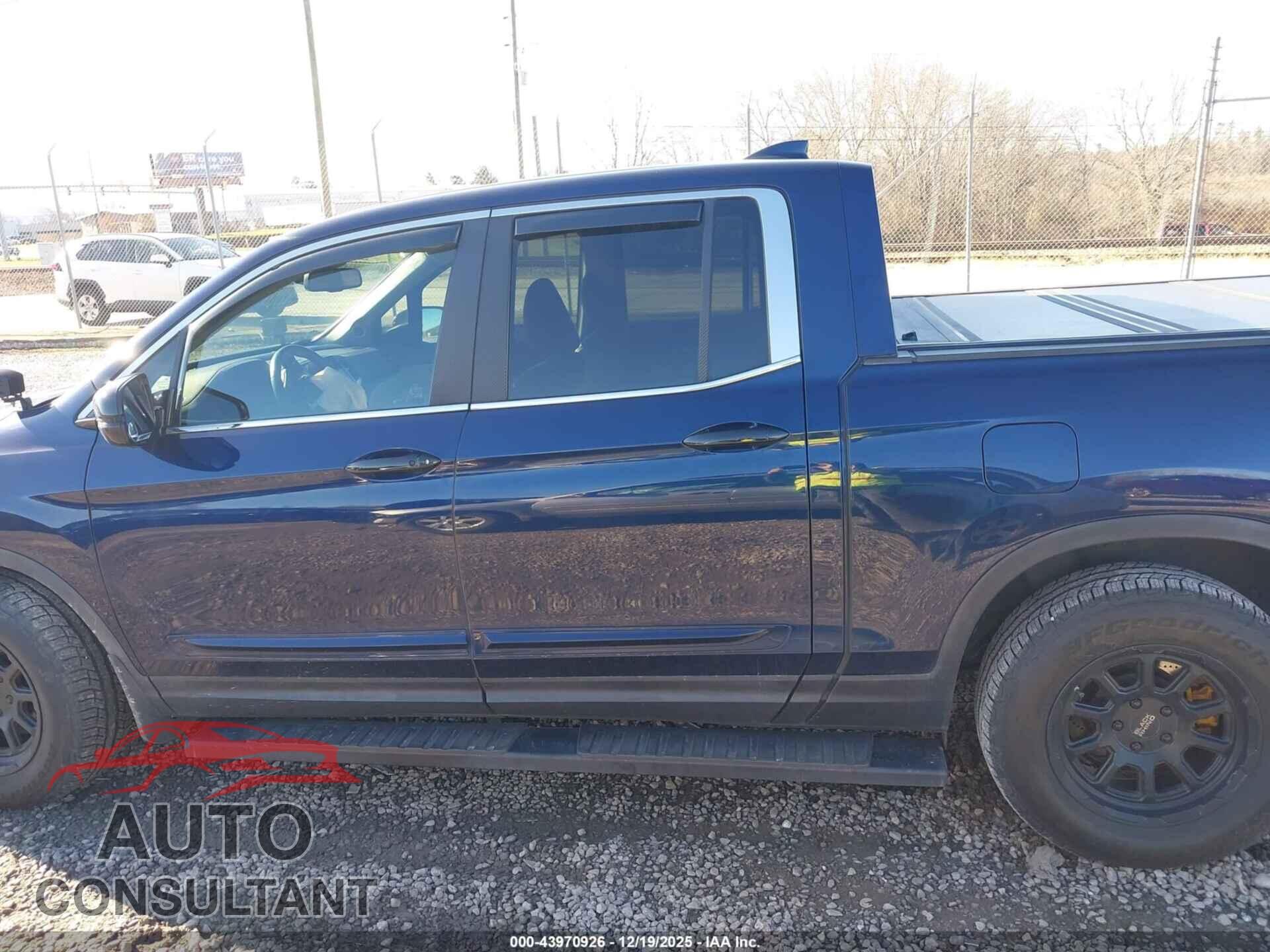 HONDA RIDGELINE 2017 - 5FPYK3F73HB036367