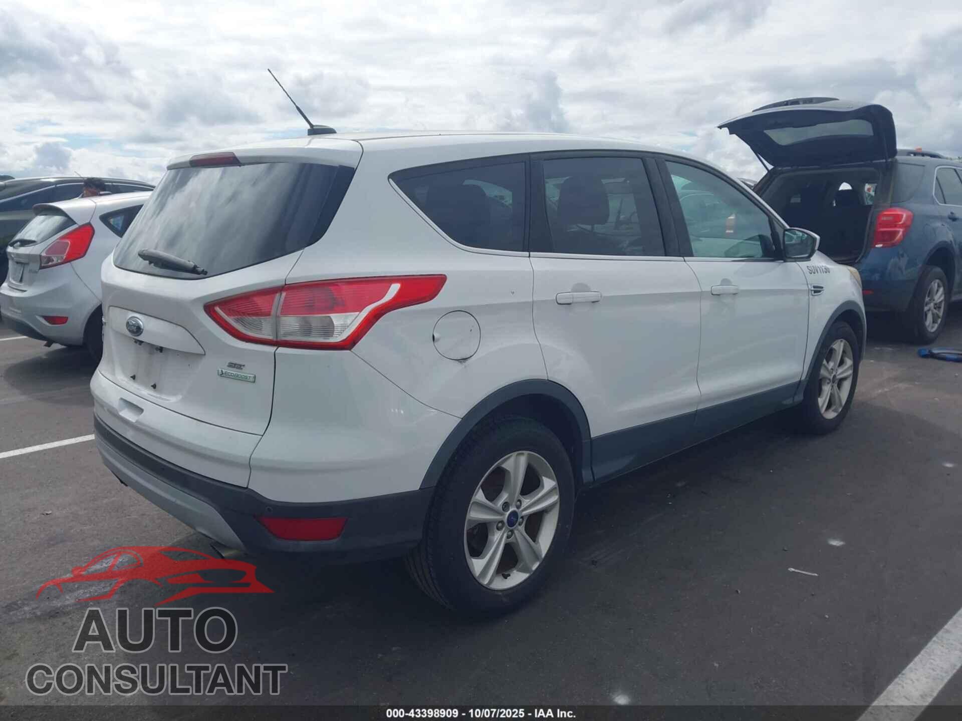 FORD ESCAPE 2014 - 1FMCU0GX4EUD73347