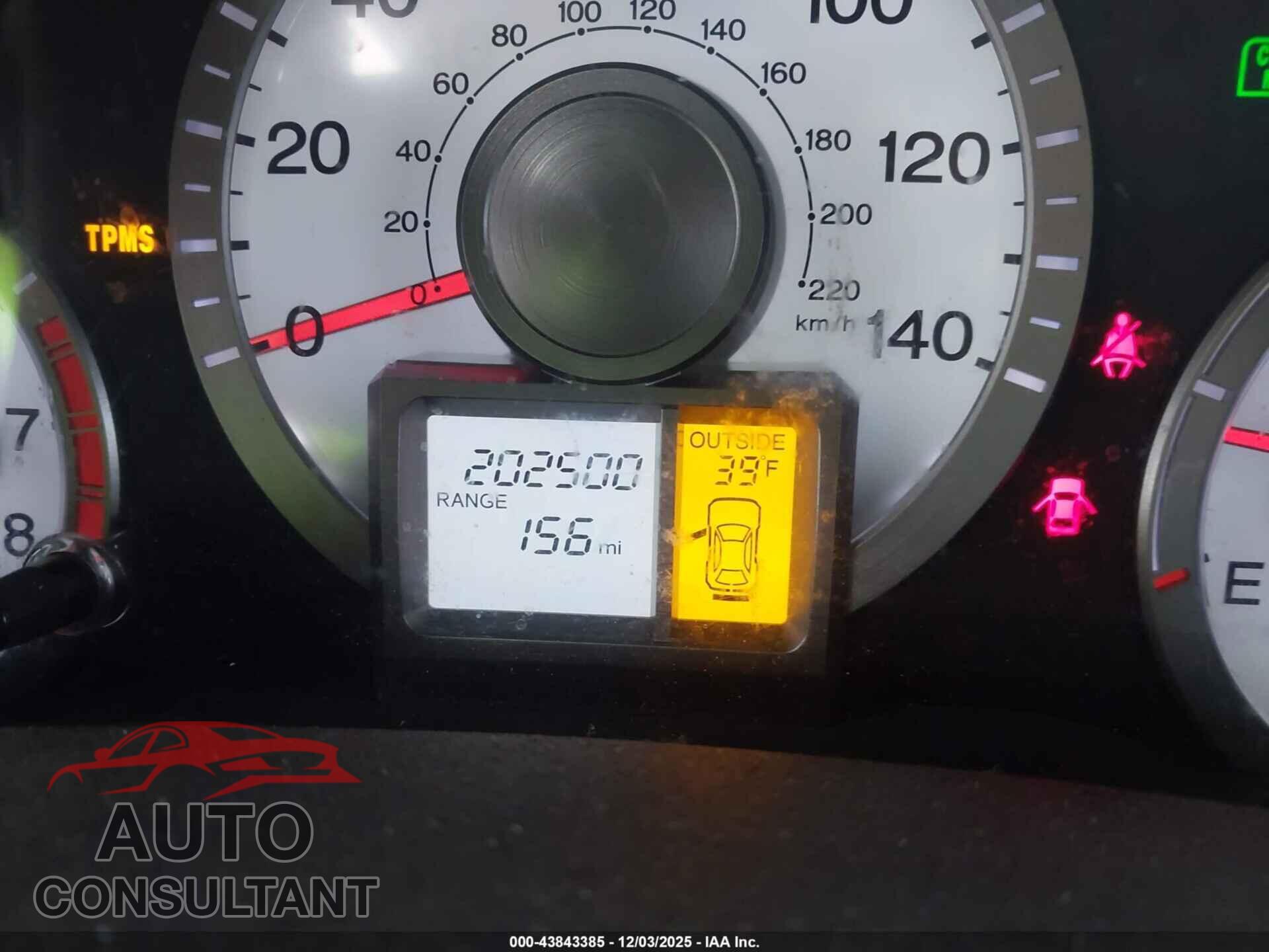 HONDA PILOT 2011 - 5FNYF3H46BB003368