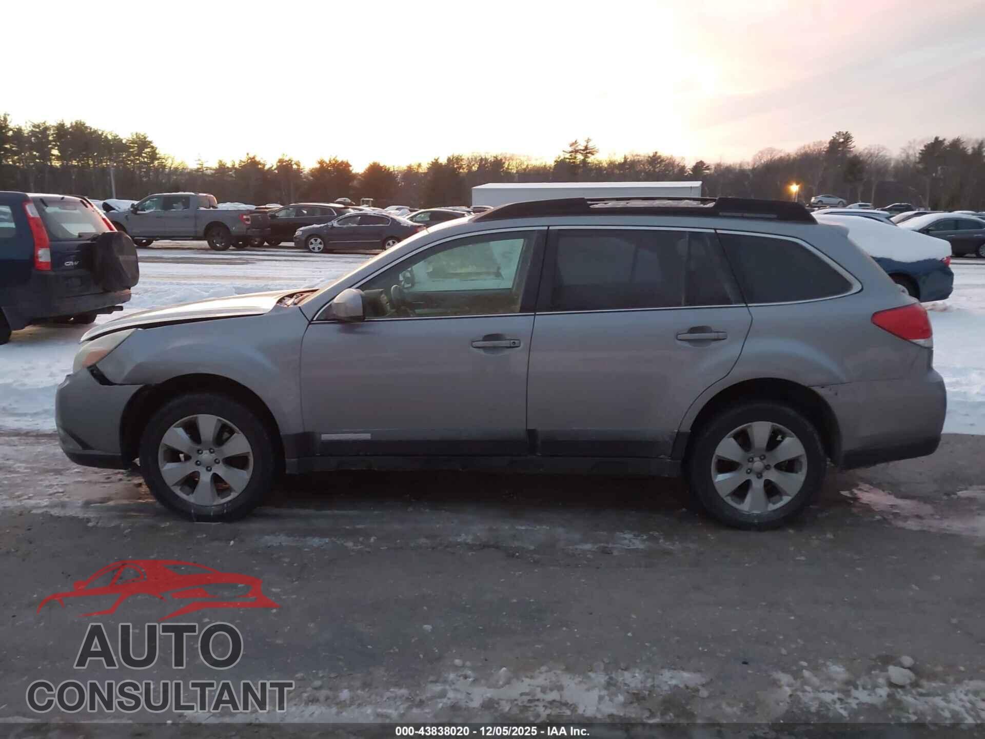 SUBARU OUTBACK 2011 - 4S4BRBCC7B1317895
