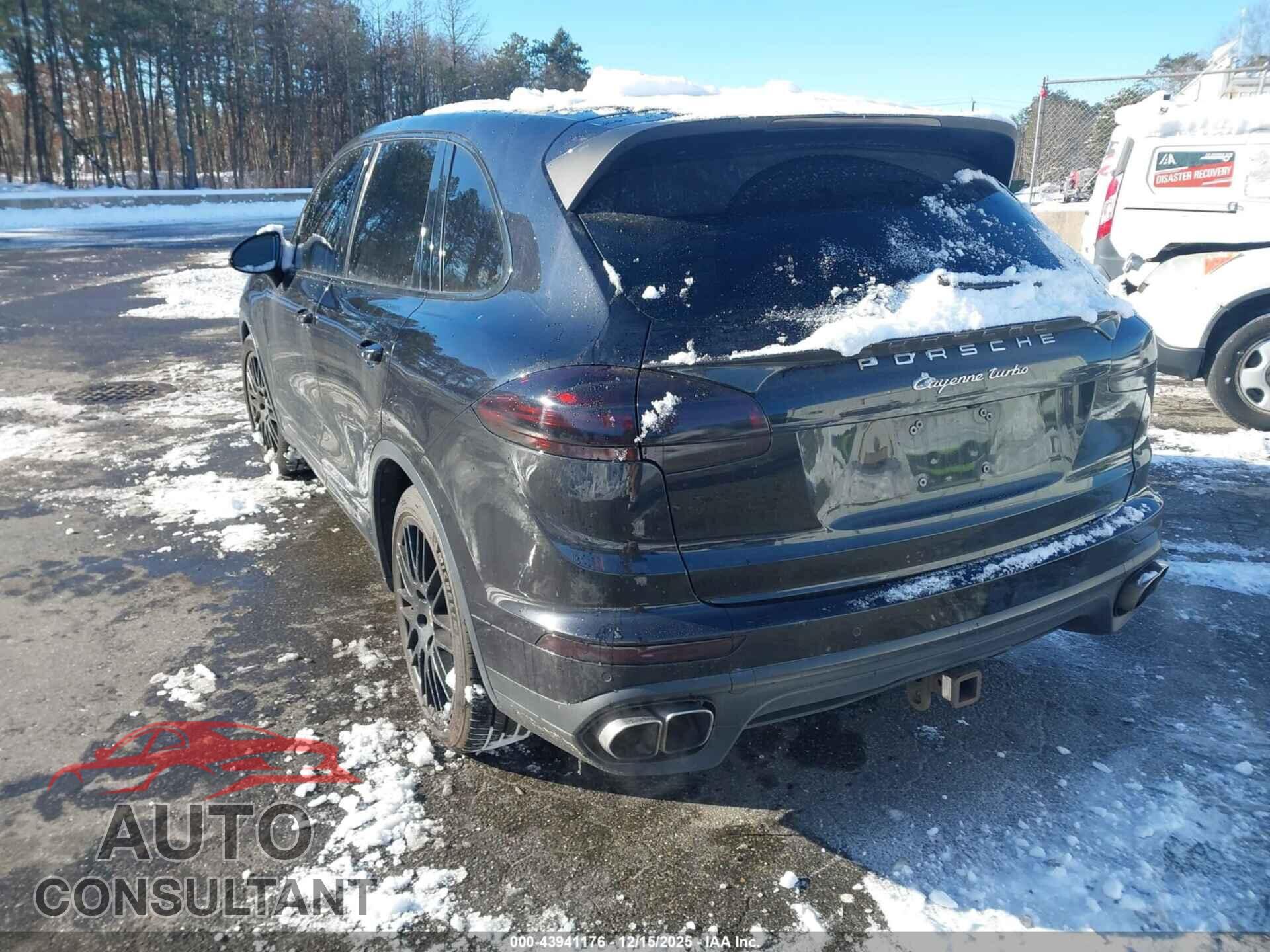 PORSCHE CAYENNE 2015 - WP1AC2A29FLA80606