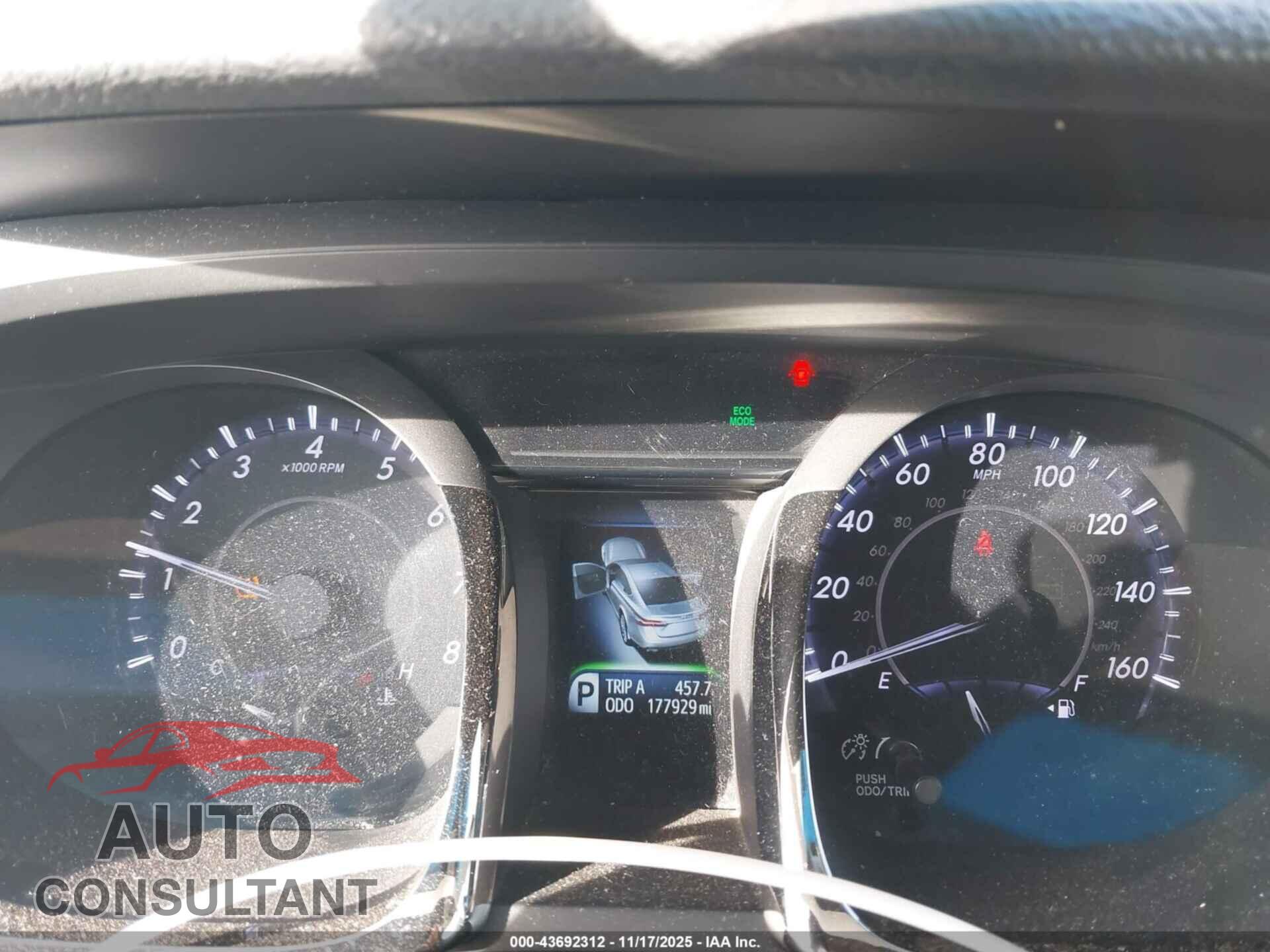 TOYOTA AVALON 2014 - 4T1BK1EB3EU134211
