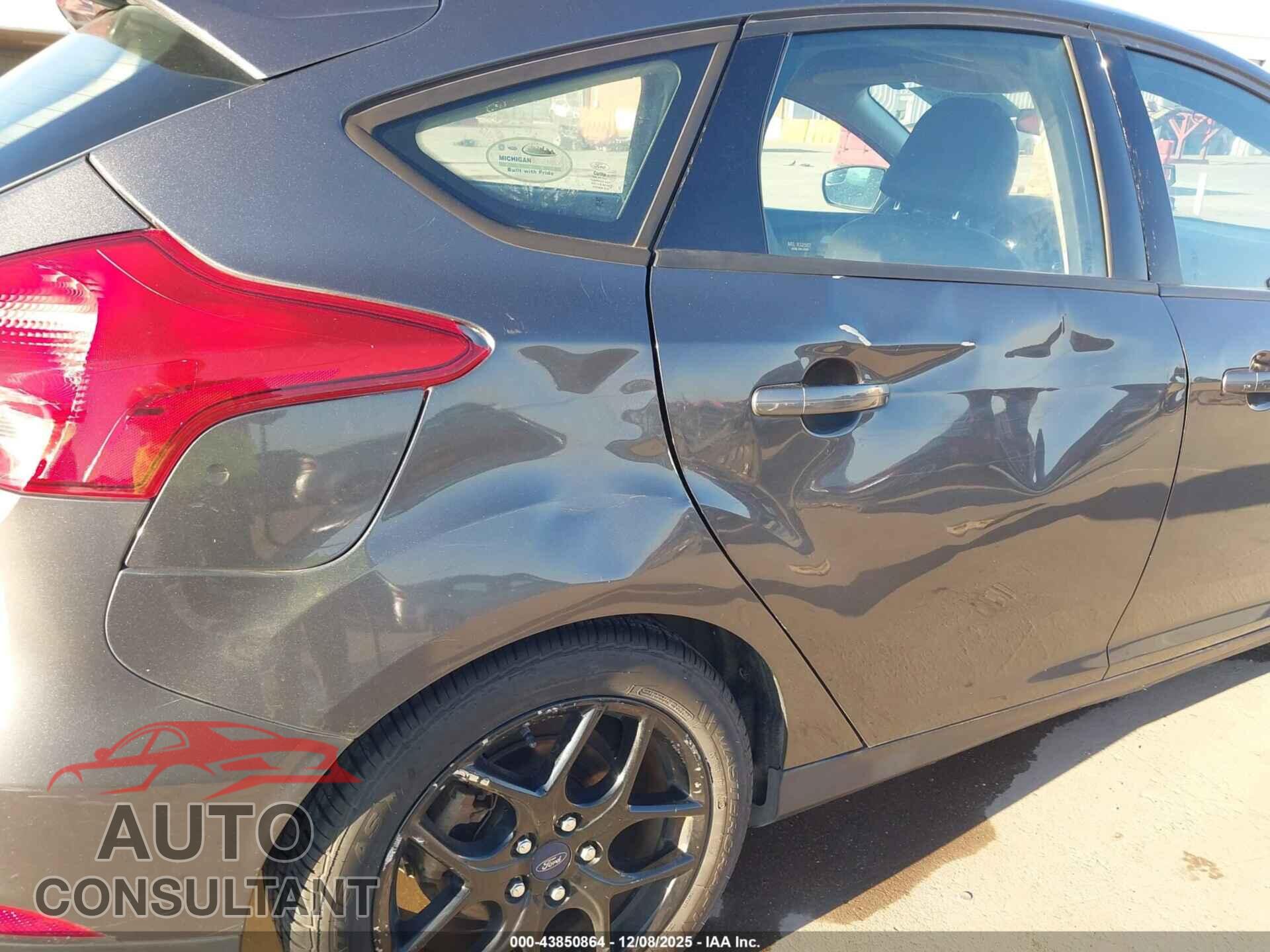 FORD FOCUS 2016 - 1FADP3K23GL225055