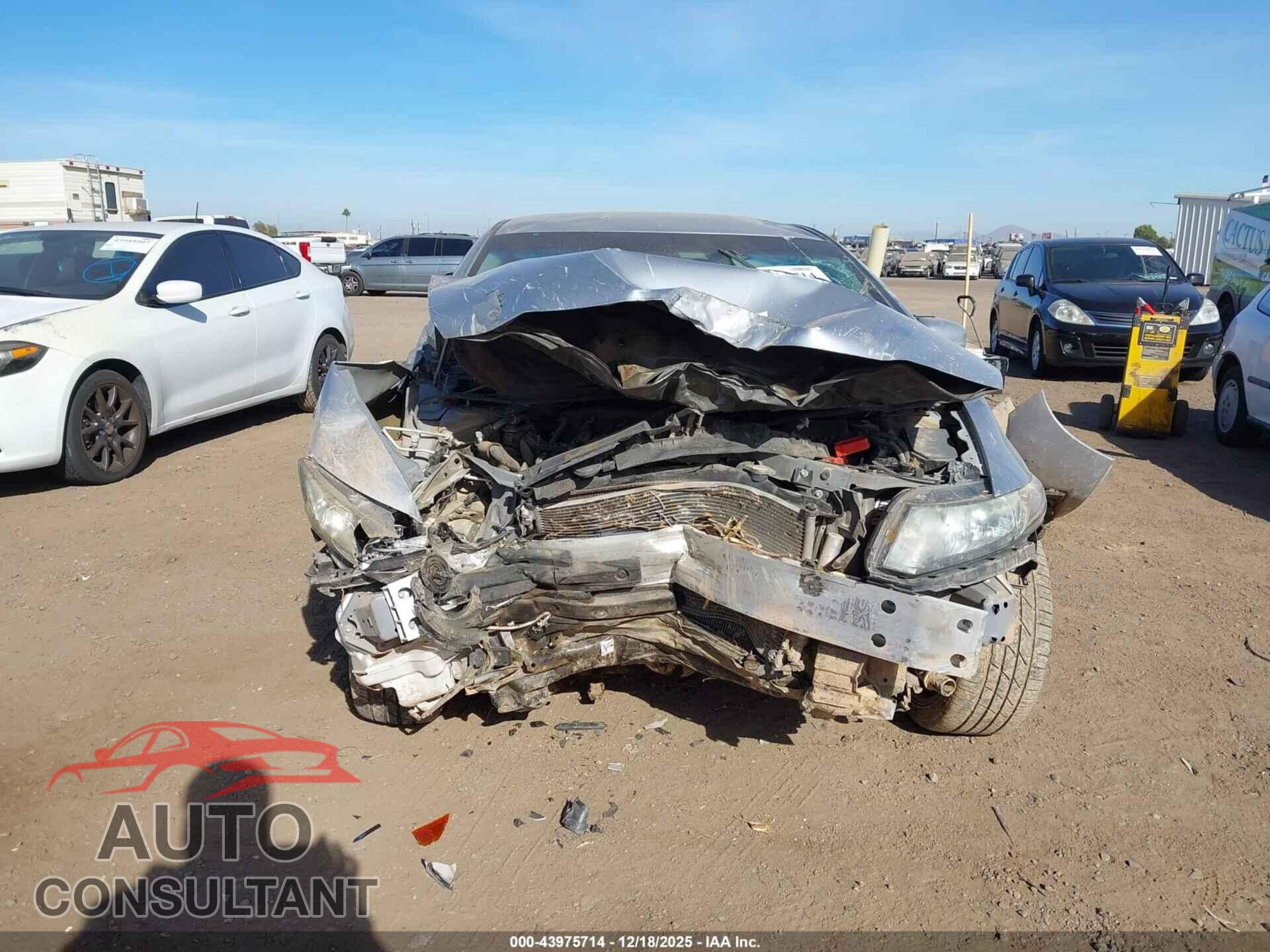 HONDA CIVIC 2015 - 2HGFB2F58FH560809