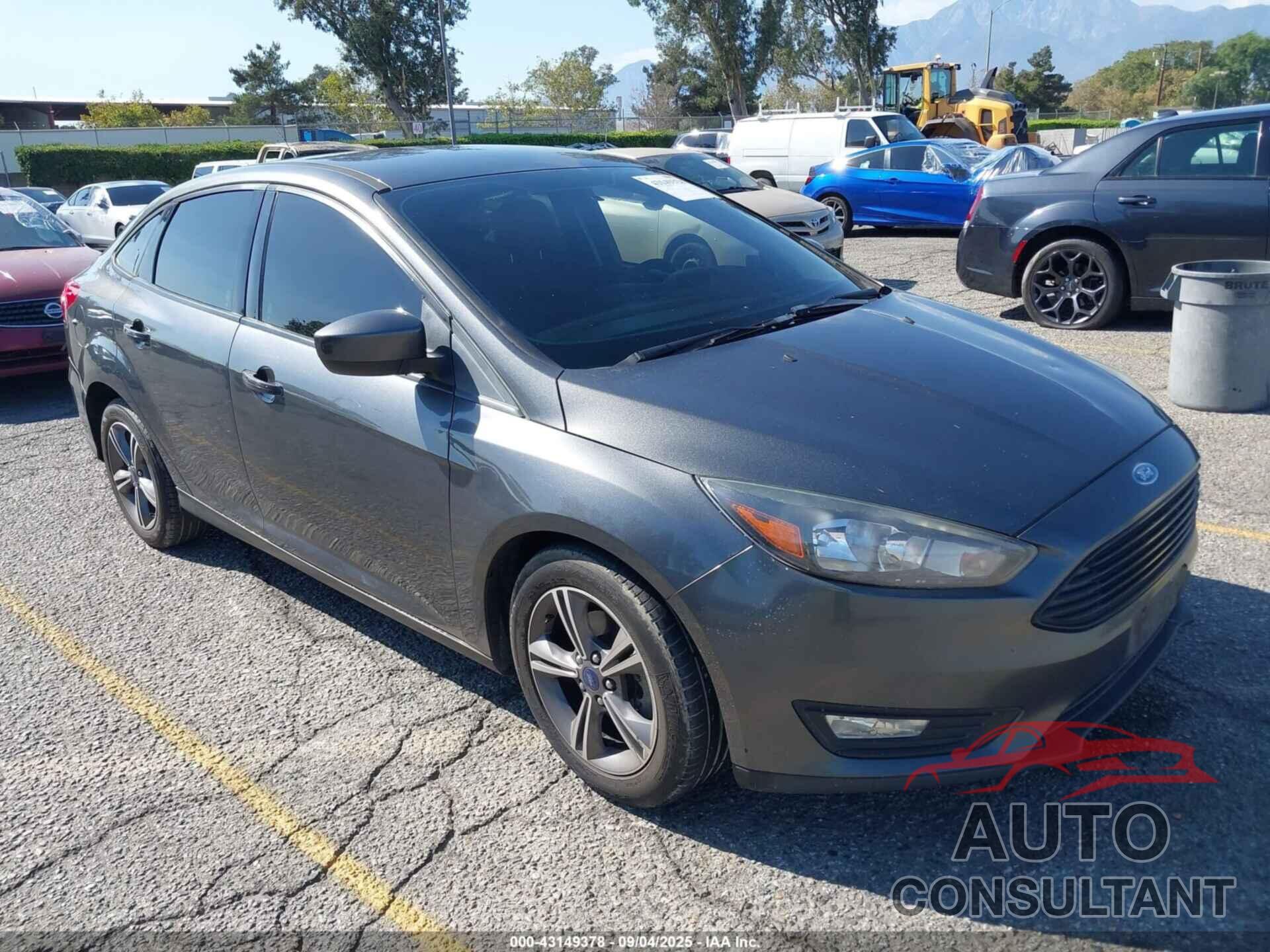 FORD FOCUS 2018 - 1FADP3F26JL293304