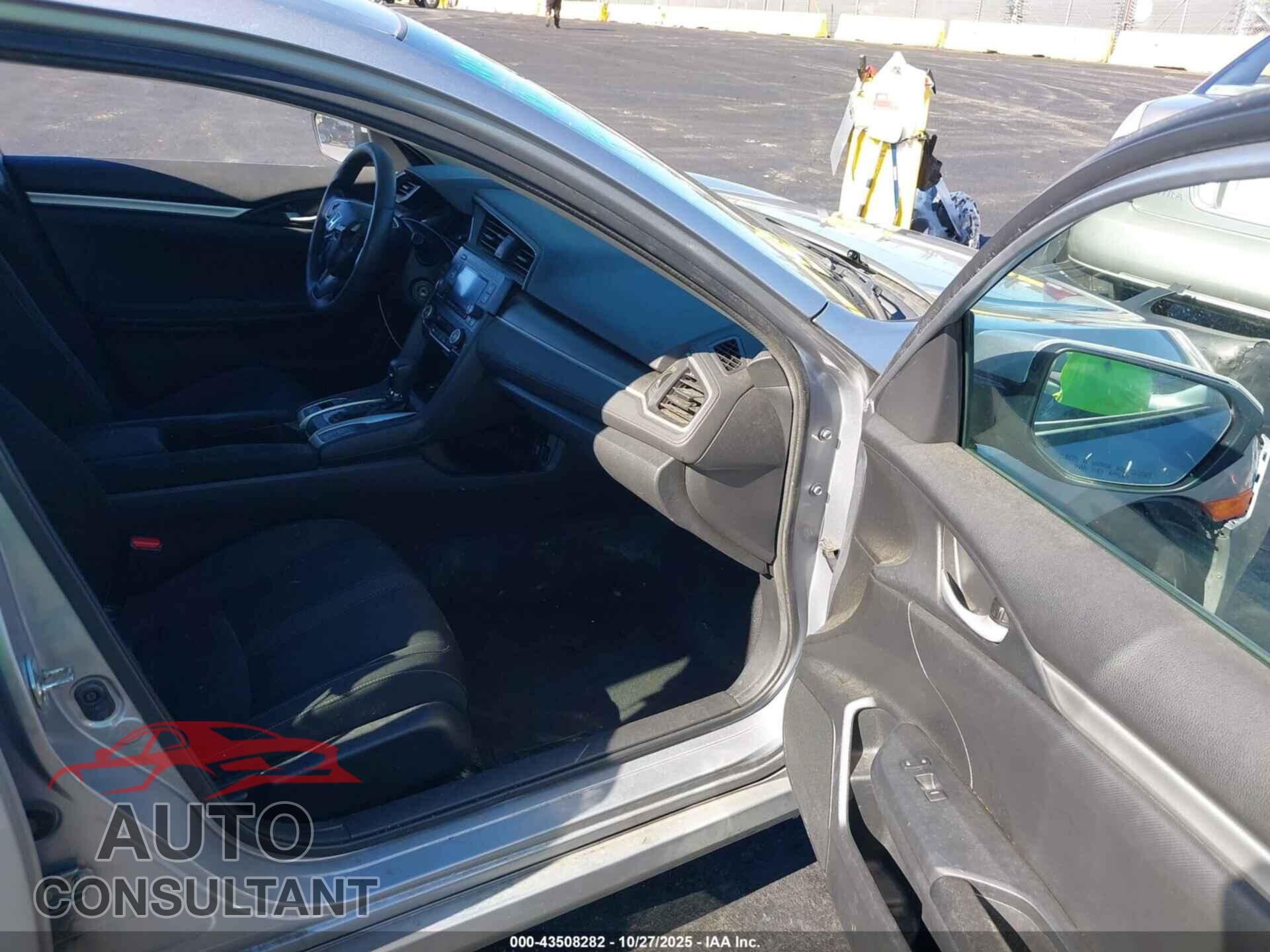 HONDA CIVIC 2019 - 2HGFC2F66KH528554
