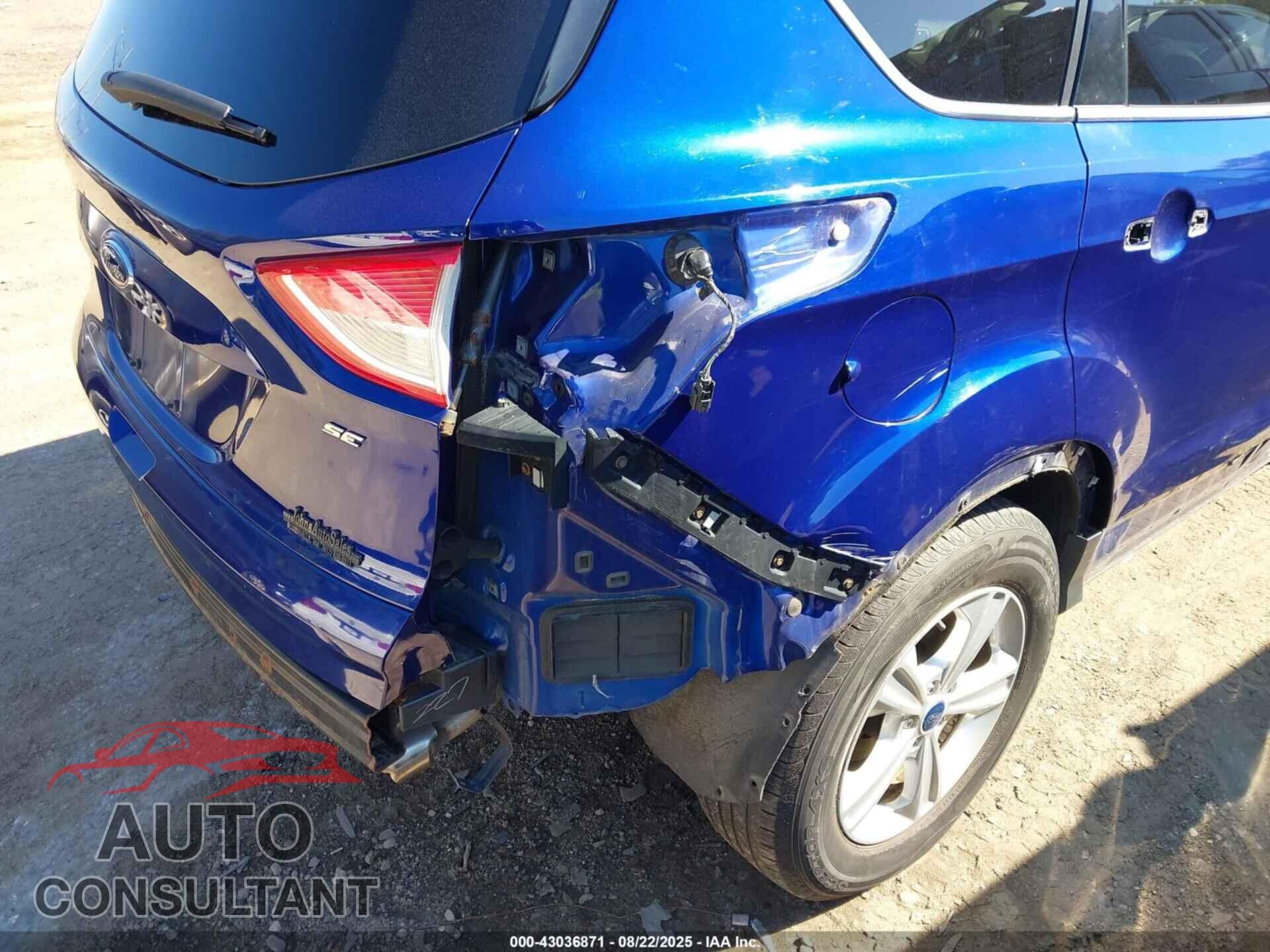 FORD ESCAPE 2015 - 1FMCU0G76FUC00611