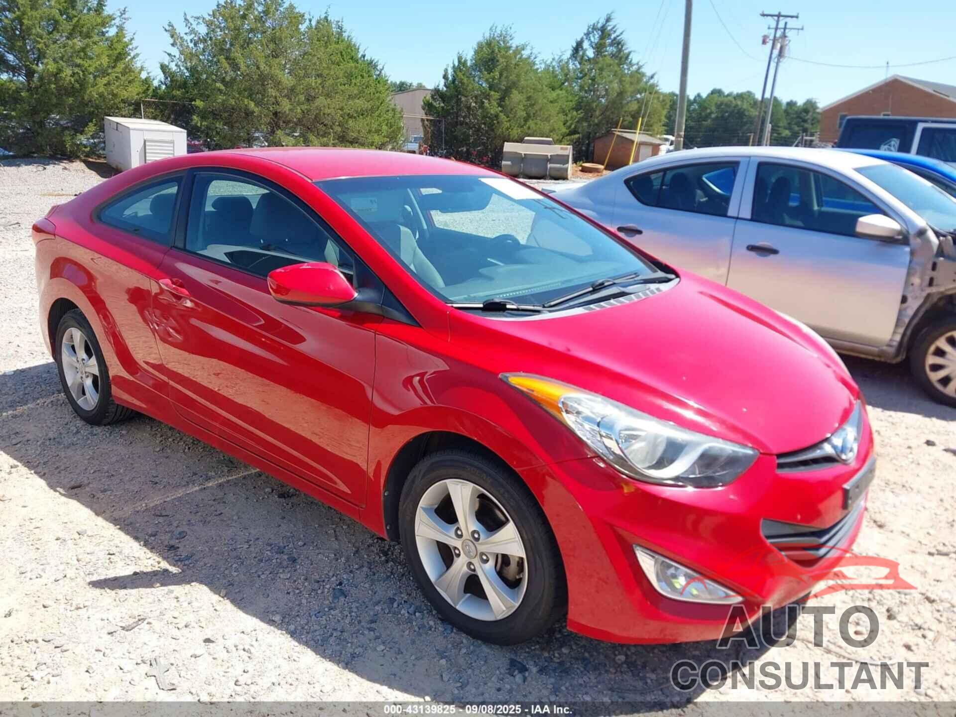 HYUNDAI ELANTRA 2013 - KMHDH6AE5DU005891