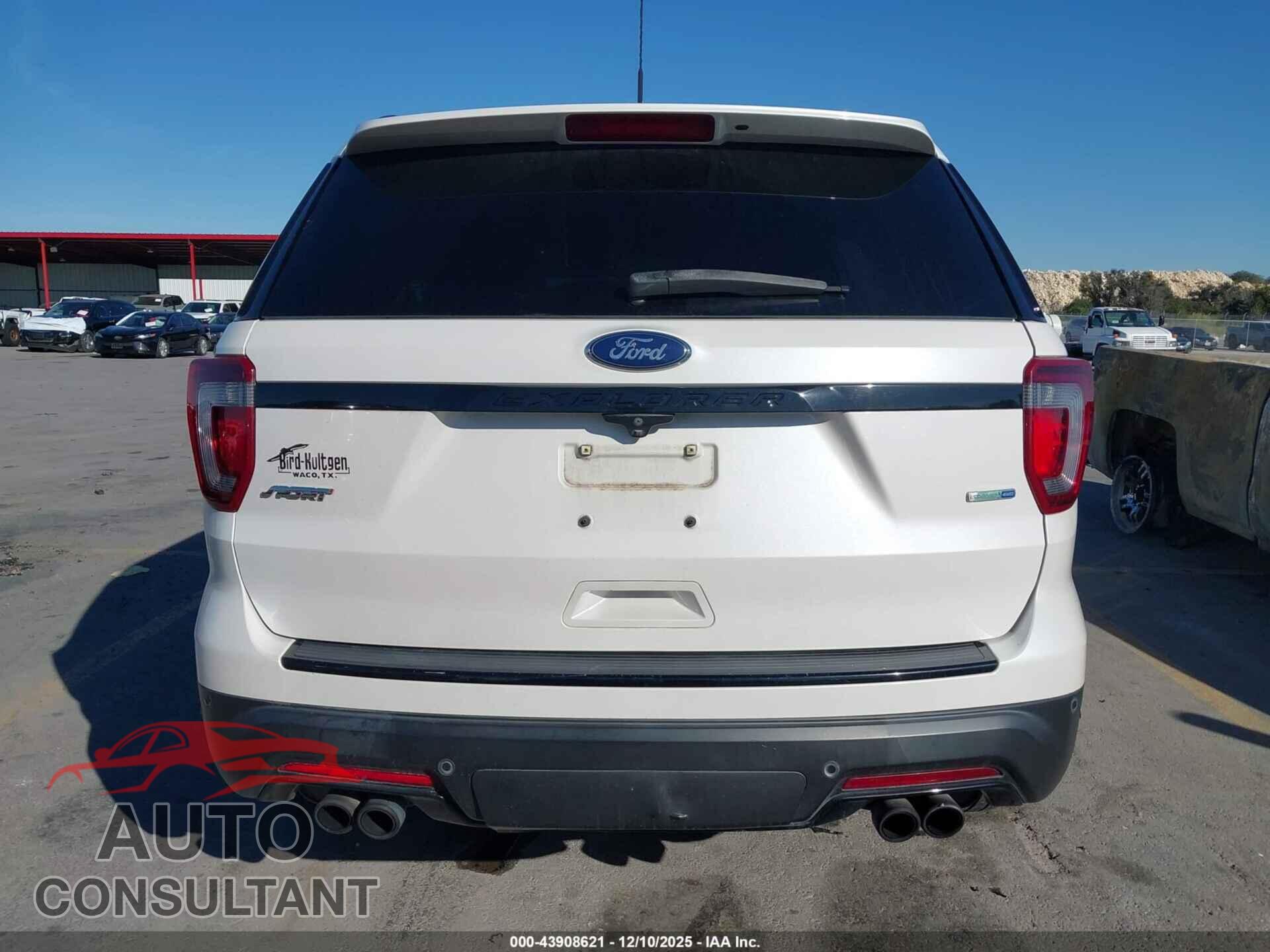 FORD EXPLORER 2018 - 1FM5K8GT2JGB30347