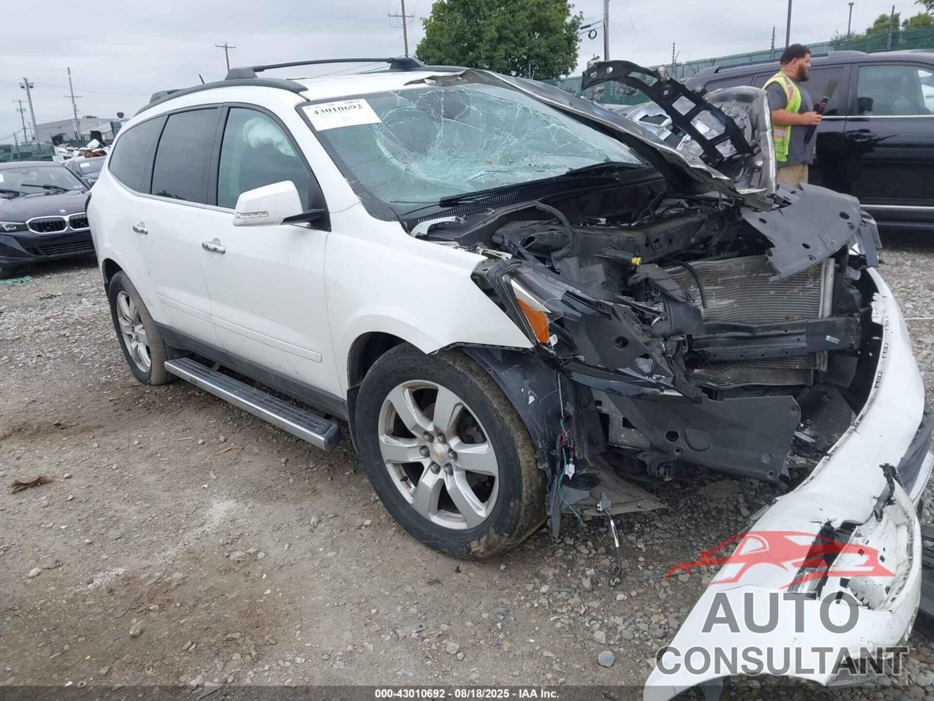 CHEVROLET TRAVERSE 2017 - 1GNKVGKD3HJ220541