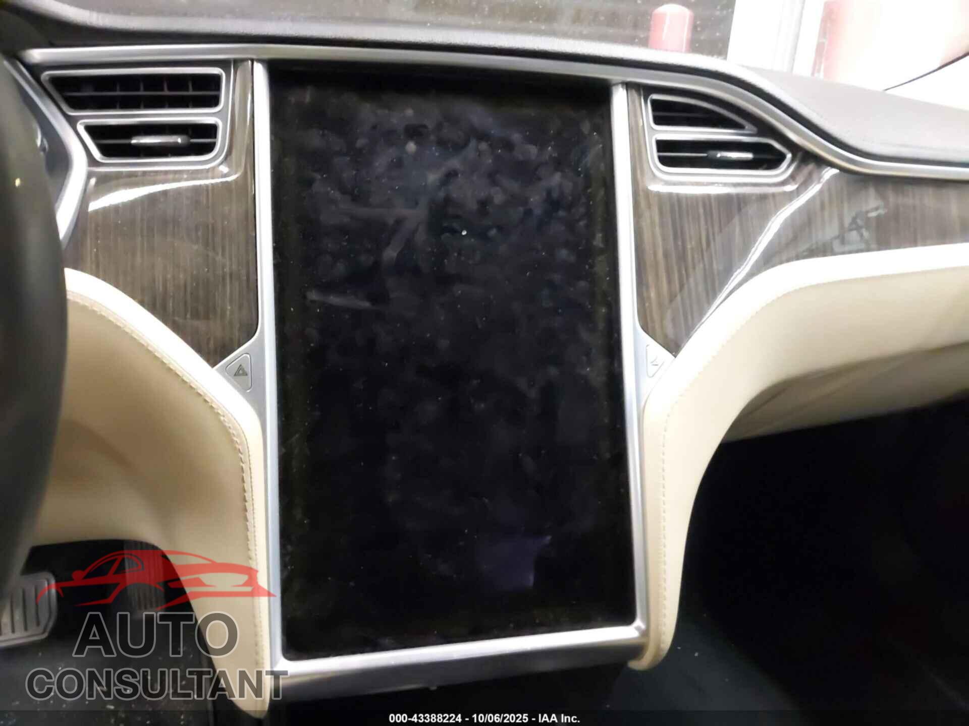 TESLA MODEL S 2013 - 5YJSA1CN2DFP16568
