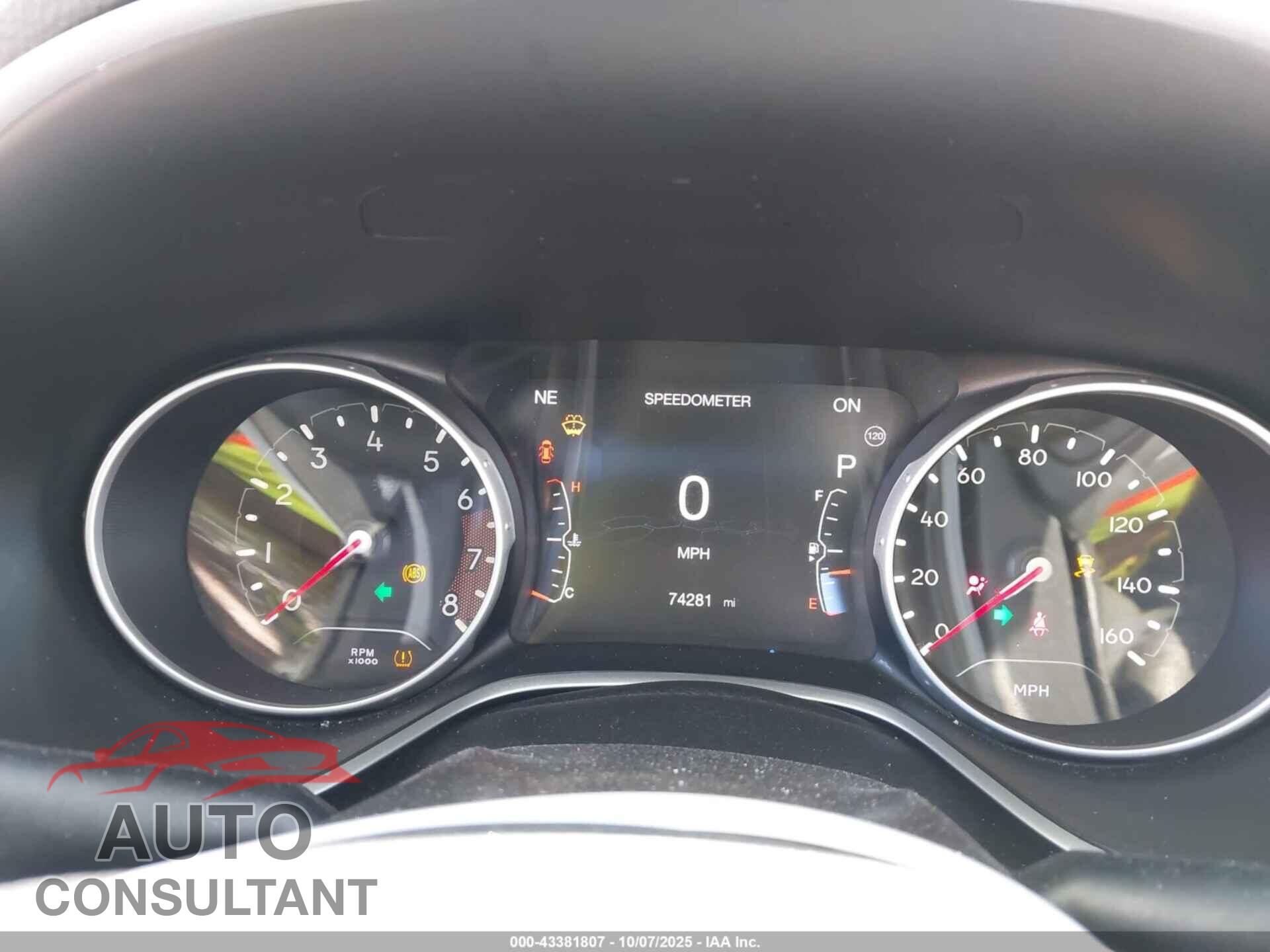 JEEP COMPASS 2019 - 3C4NJDCB9KT651026