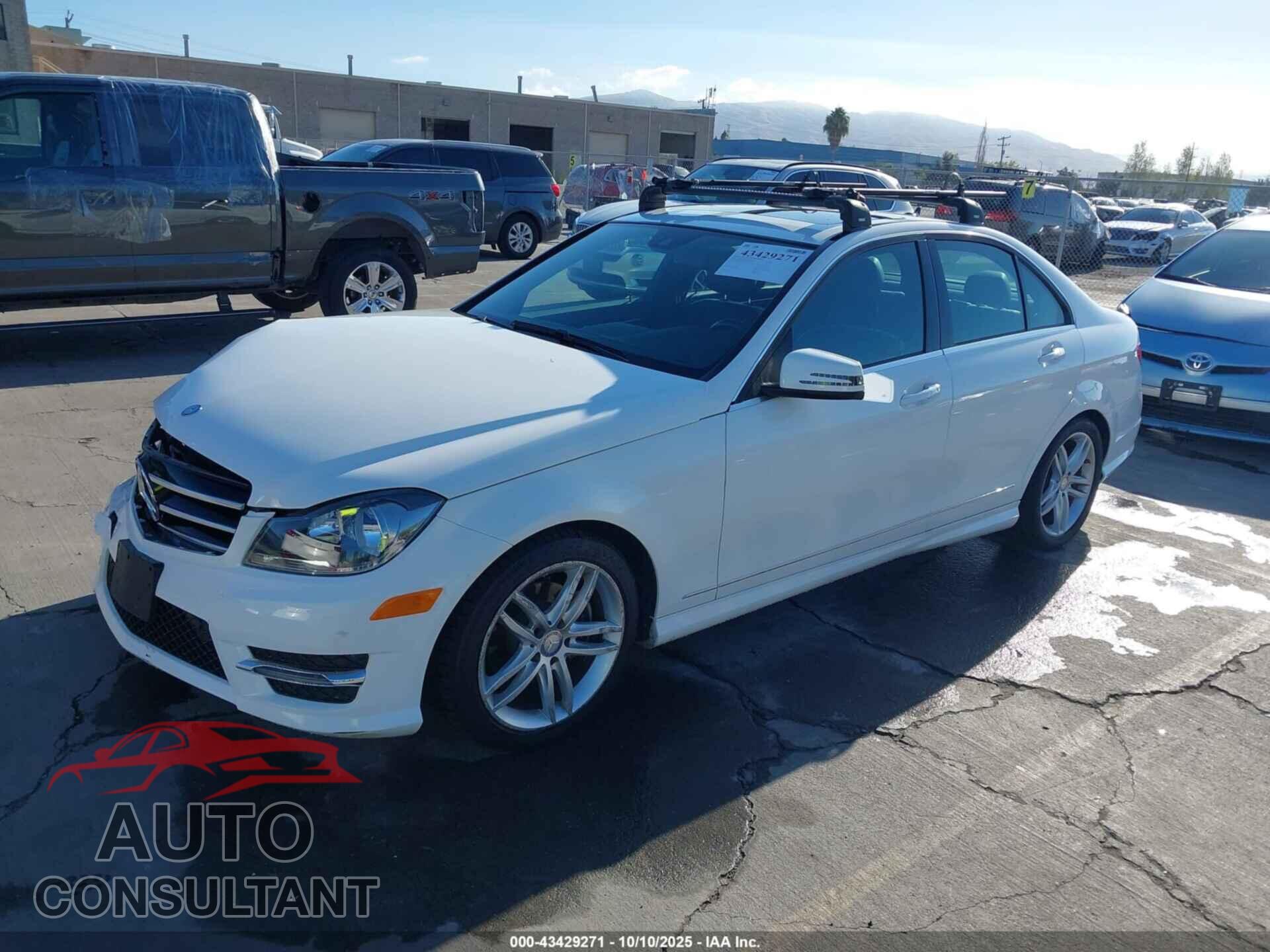 MERCEDES-BENZ C 250 2014 - WDDGF4HB3EA960558