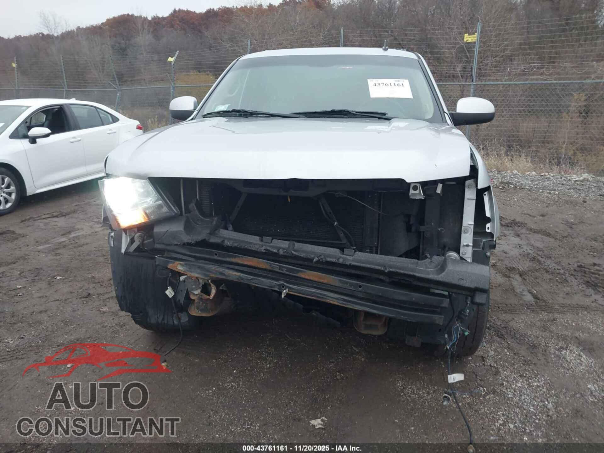 CHEVROLET TAHOE 2012 - 1GNSCBE07CR178564