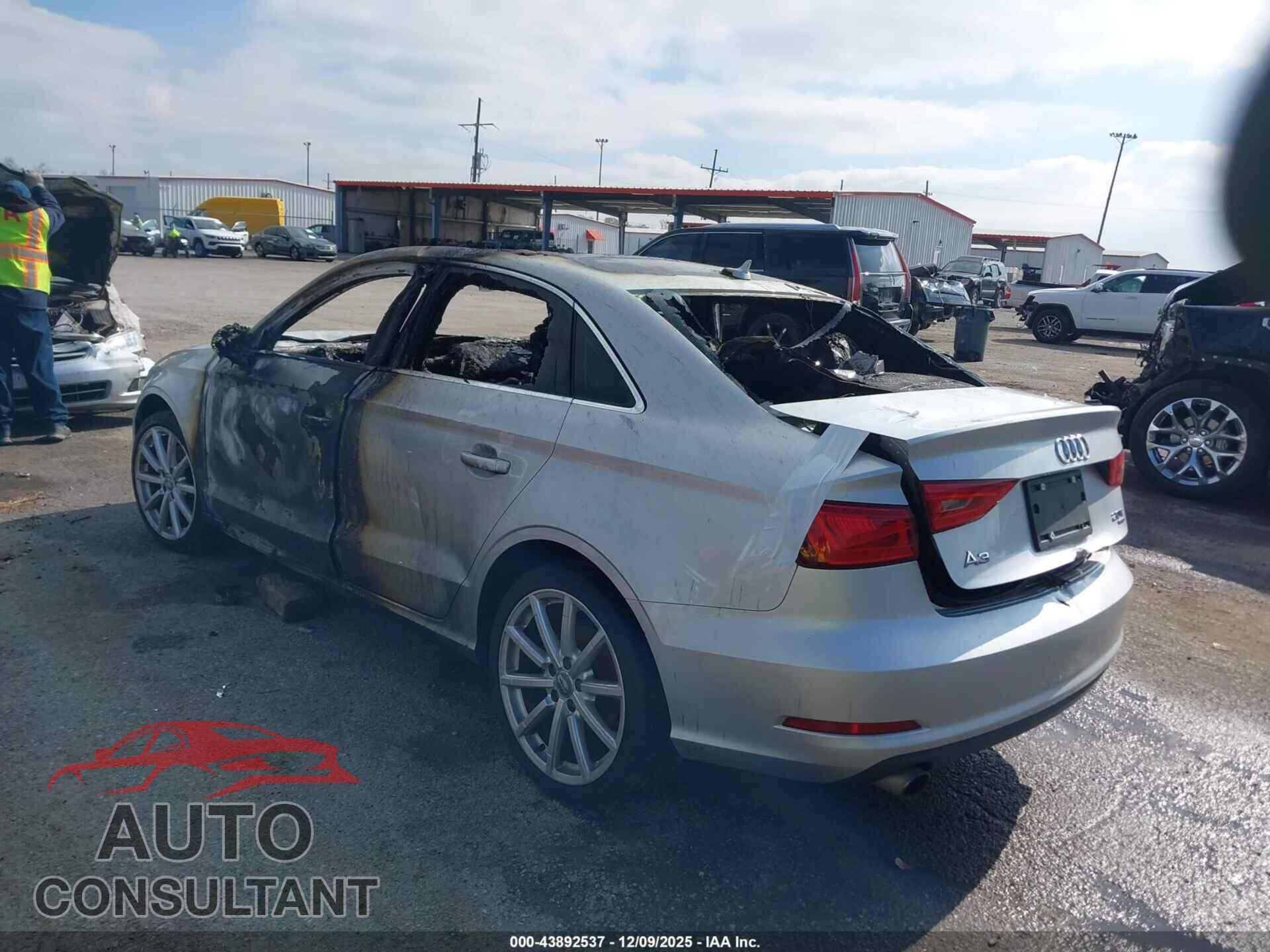 AUDI A3 2015 - WAUBFGFF0F1003086