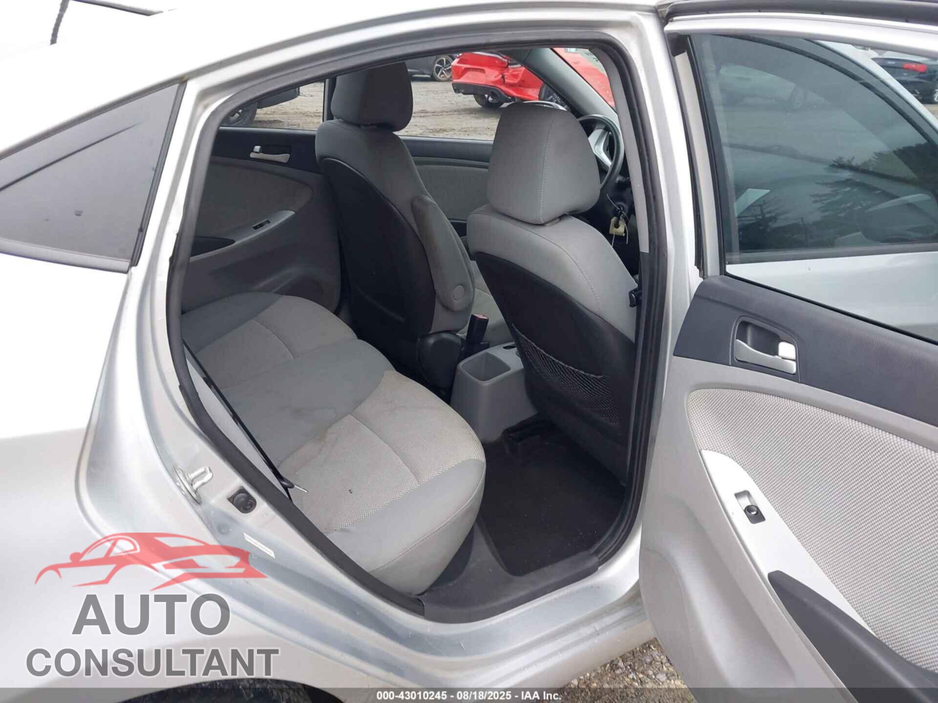 HYUNDAI ACCENT 2013 - KMHCT4AE4DU285642