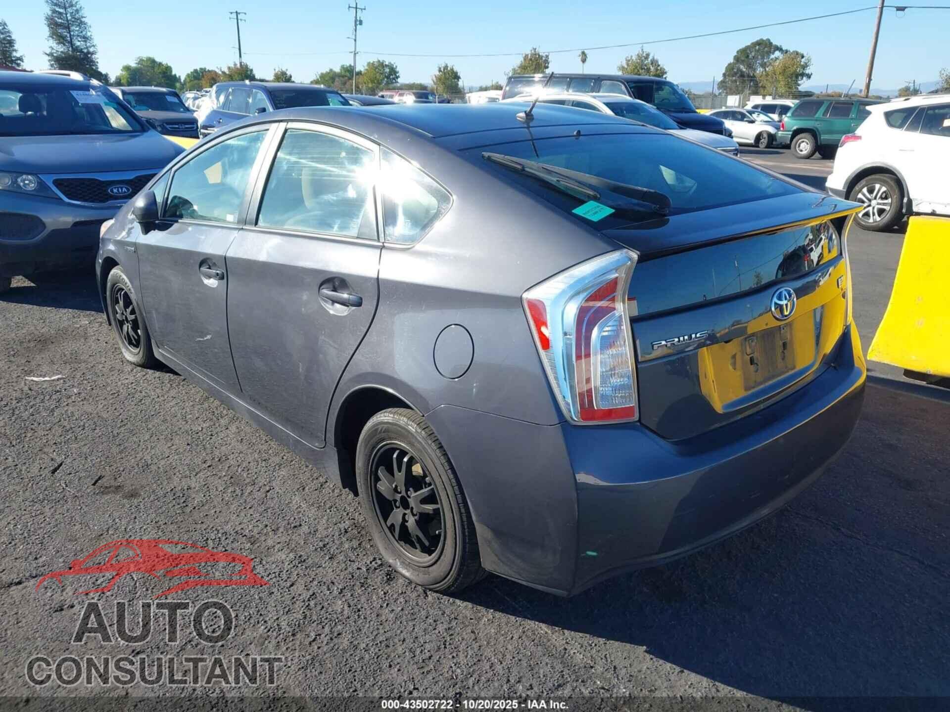 TOYOTA PRIUS 2015 - JTDKN3DUXF1982955