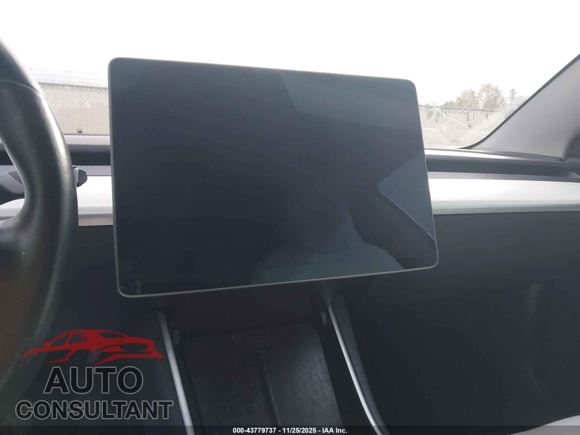 TESLA MODEL 3 2018 - 5YJ3E1EBXJF183943