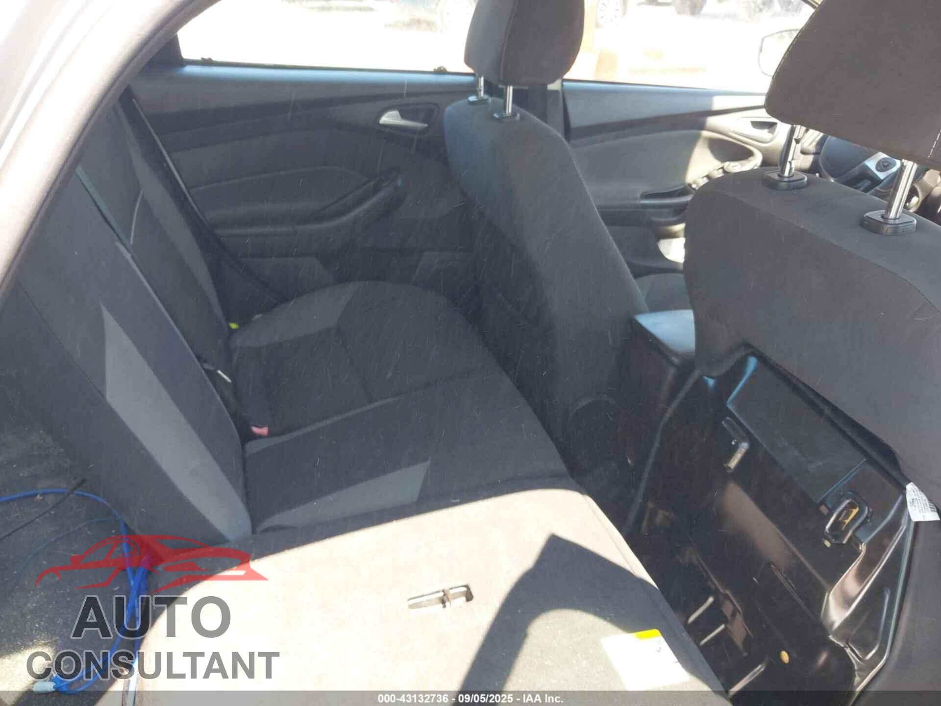 FORD FOCUS 2013 - 1FADP3K22DL340466