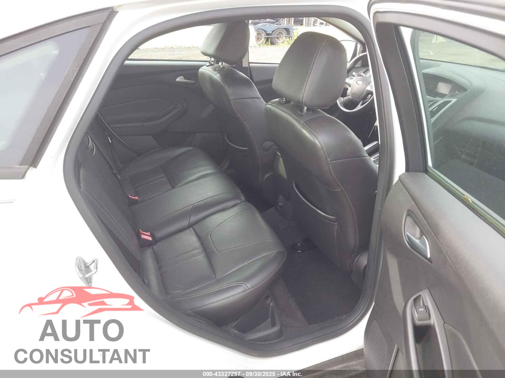 FORD FOCUS 2013 - 1FADP3F25DL164751