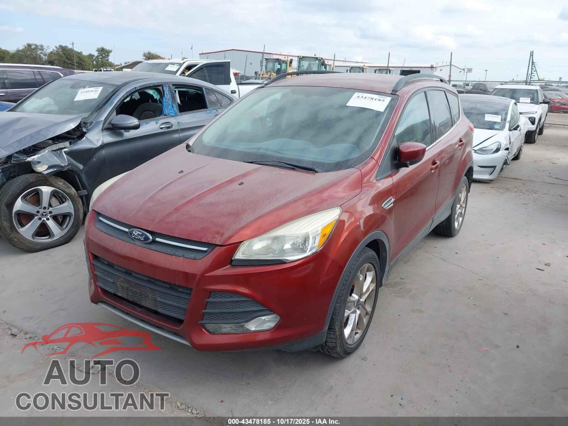 FORD ESCAPE 2014 - 1FMCU9G97EUE41632
