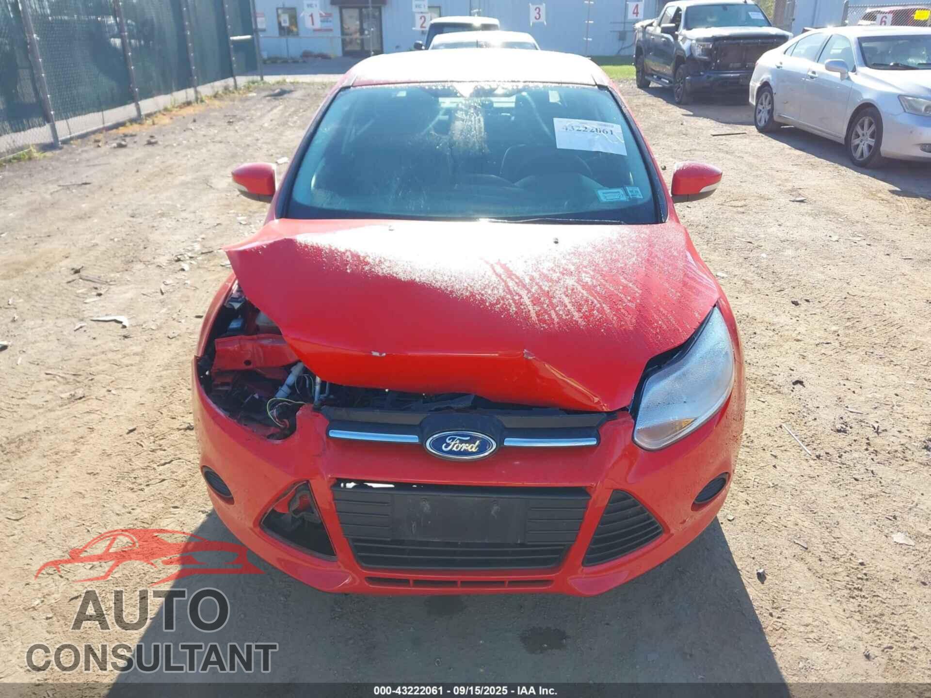 FORD FOCUS 2014 - 1FADP3F28EL125797
