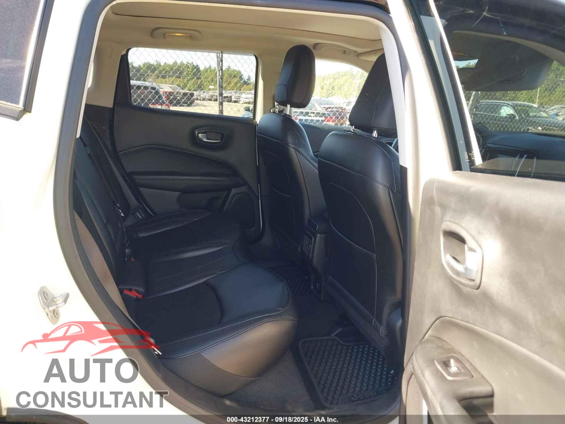JEEP COMPASS 2020 - 3C4NJDBB8LT228554