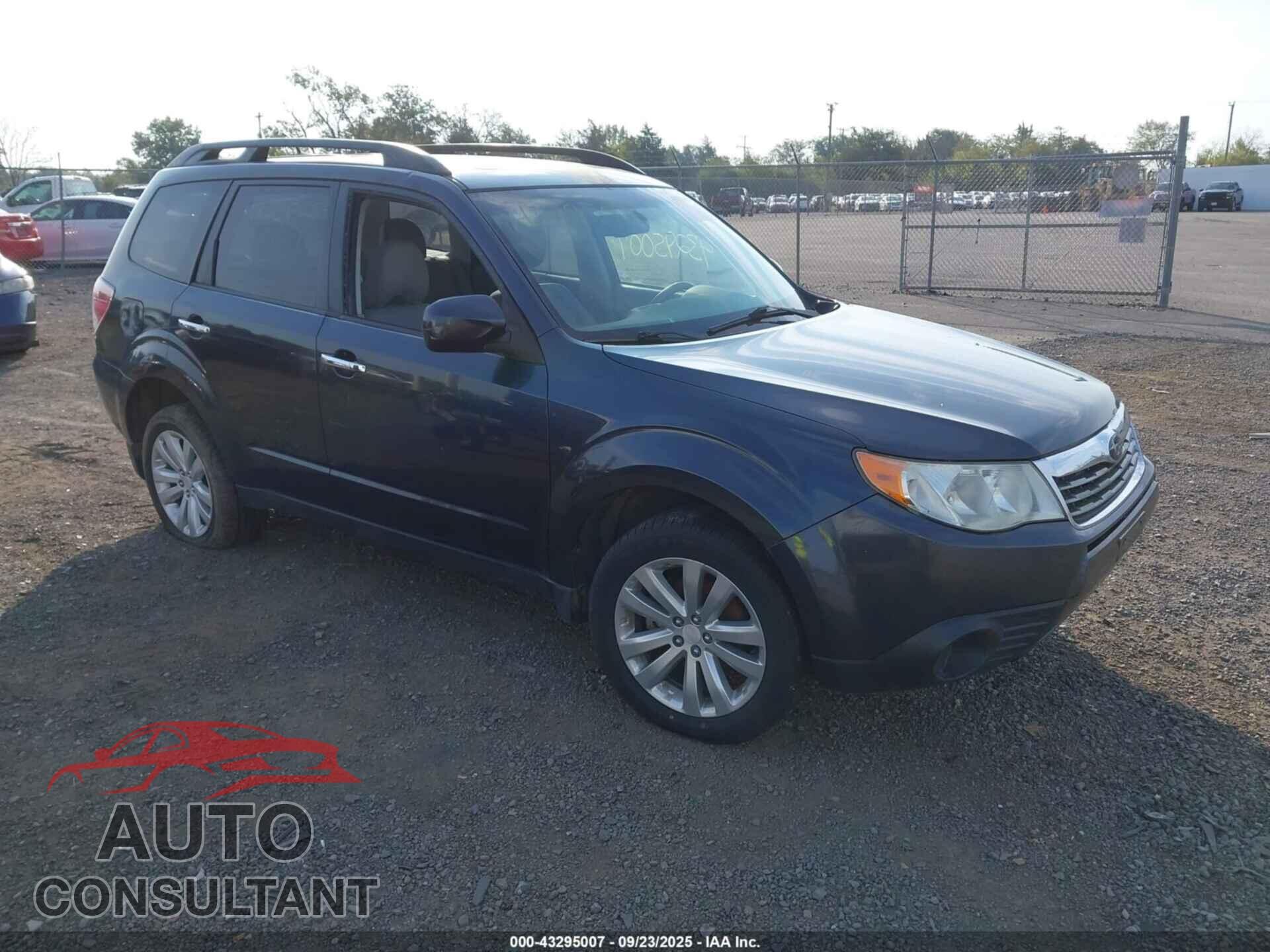 SUBARU FORESTER 2011 - JF2SHADC2BH770475