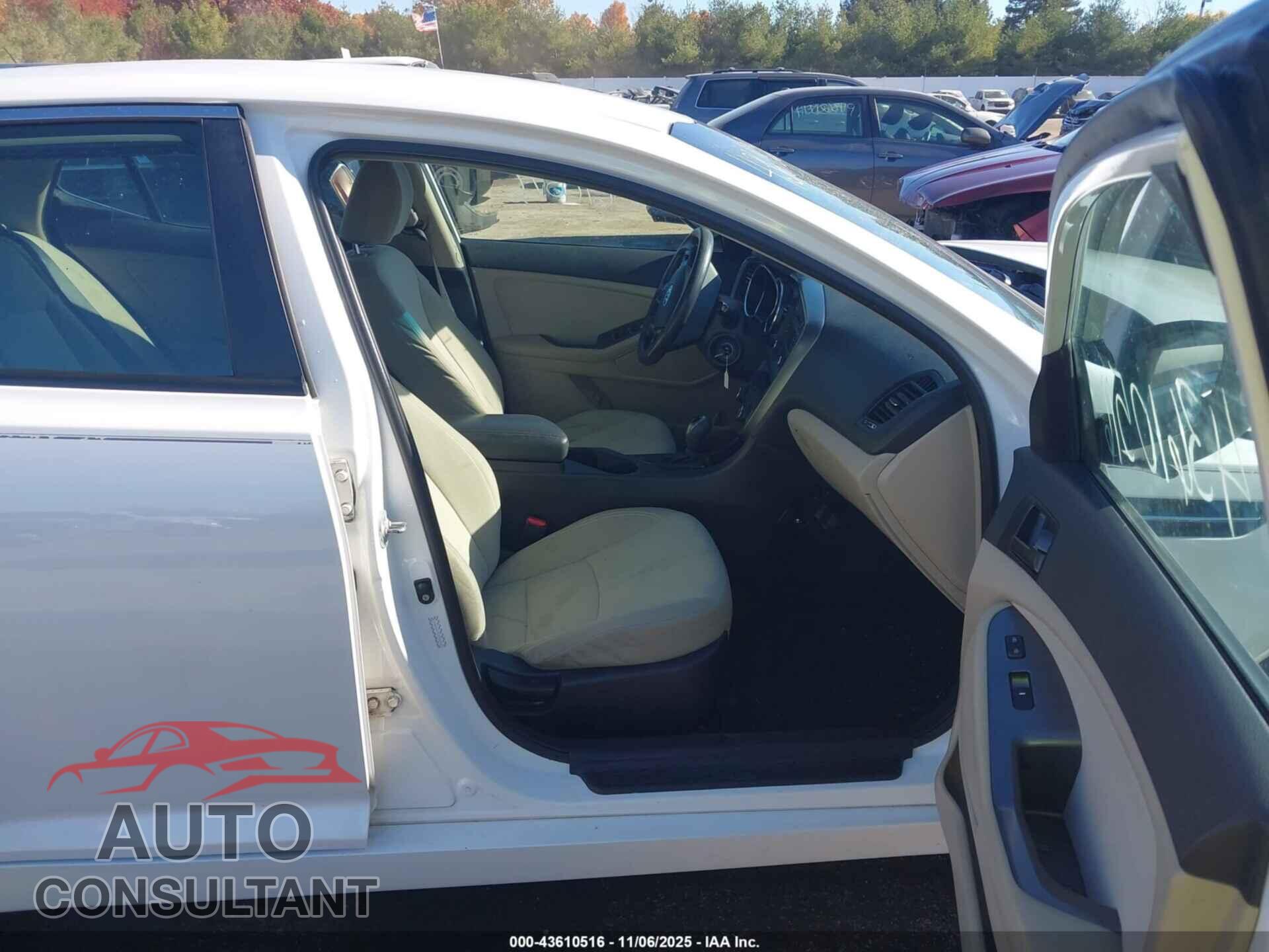 KIA OPTIMA 2012 - KNAGM4A75C5276295