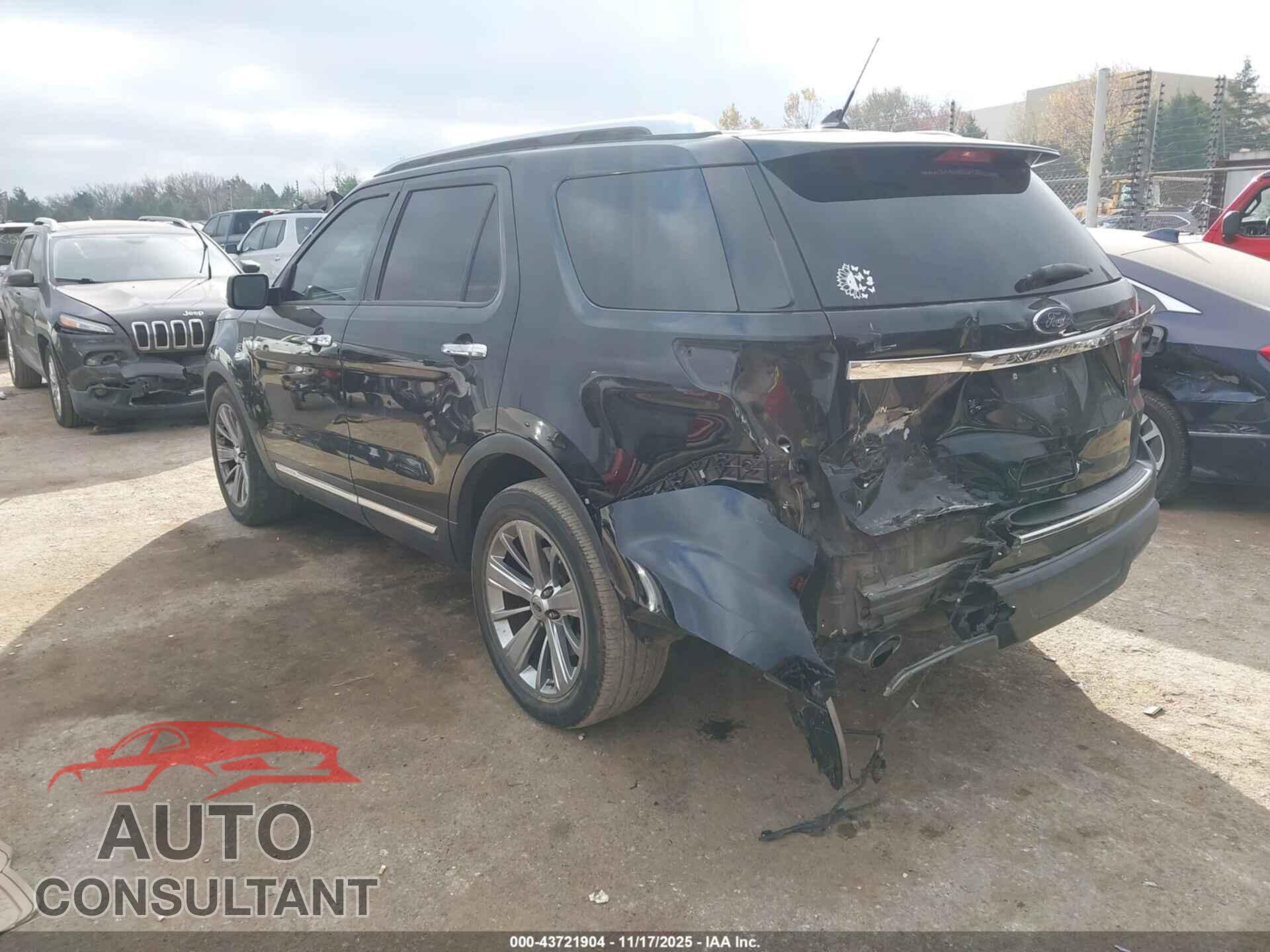 FORD EXPLORER 2018 - 1FM5K7FH0JGB39099