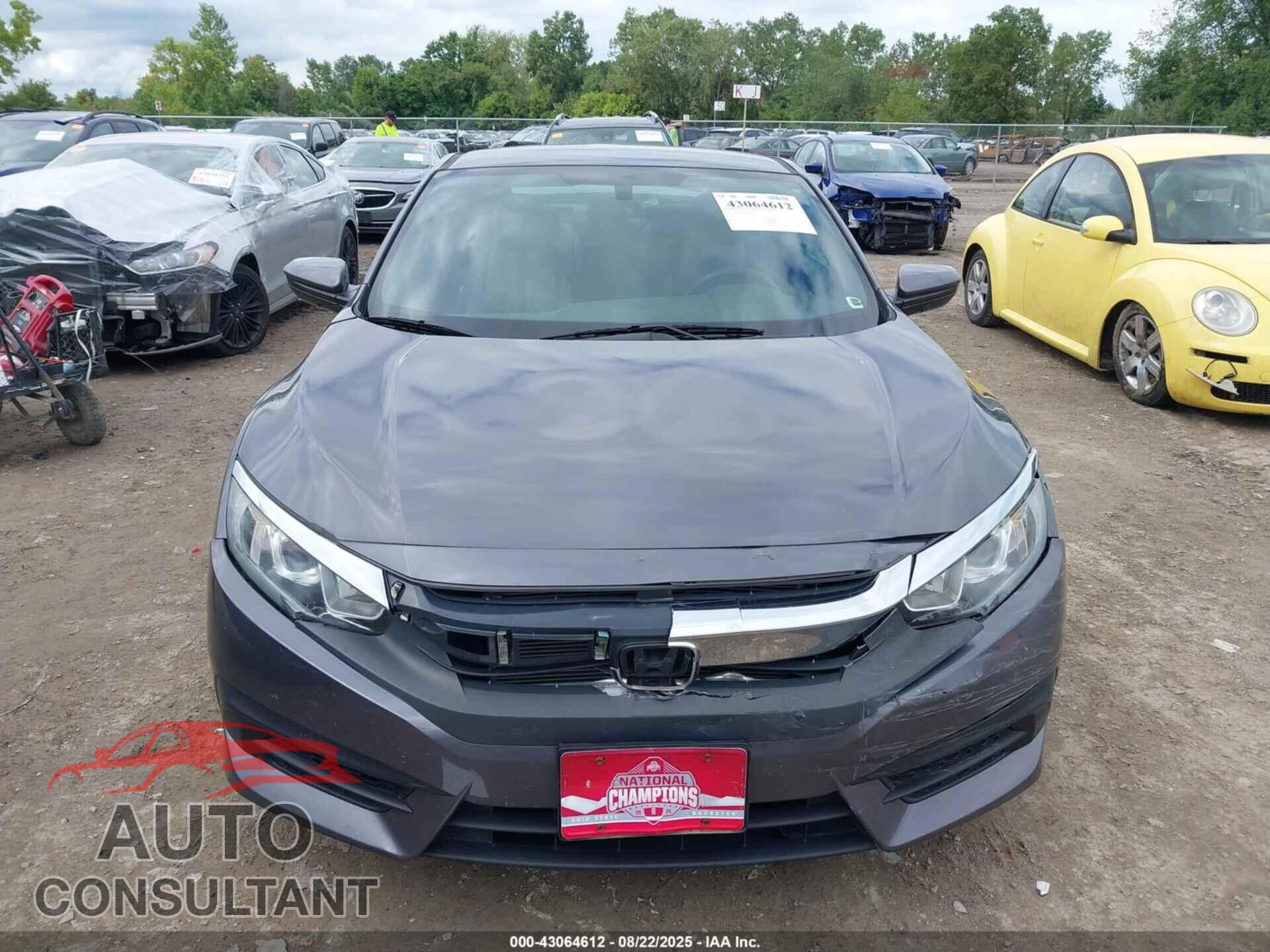 HONDA CIVIC 2017 - 2HGFC4B53HH300643