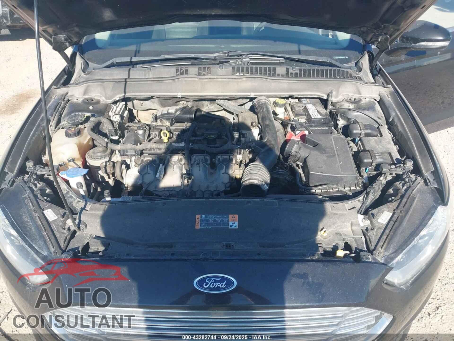 FORD FUSION 2016 - 3FA6P0T92GR306570