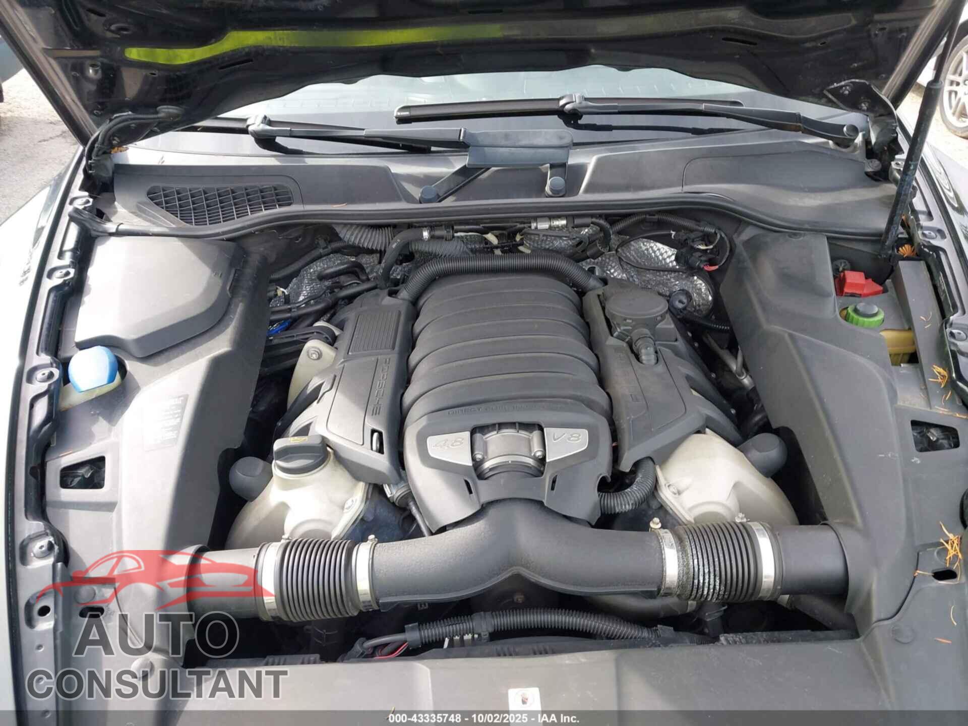PORSCHE CAYENNE 2012 - WP1AB2A2XCLA44826