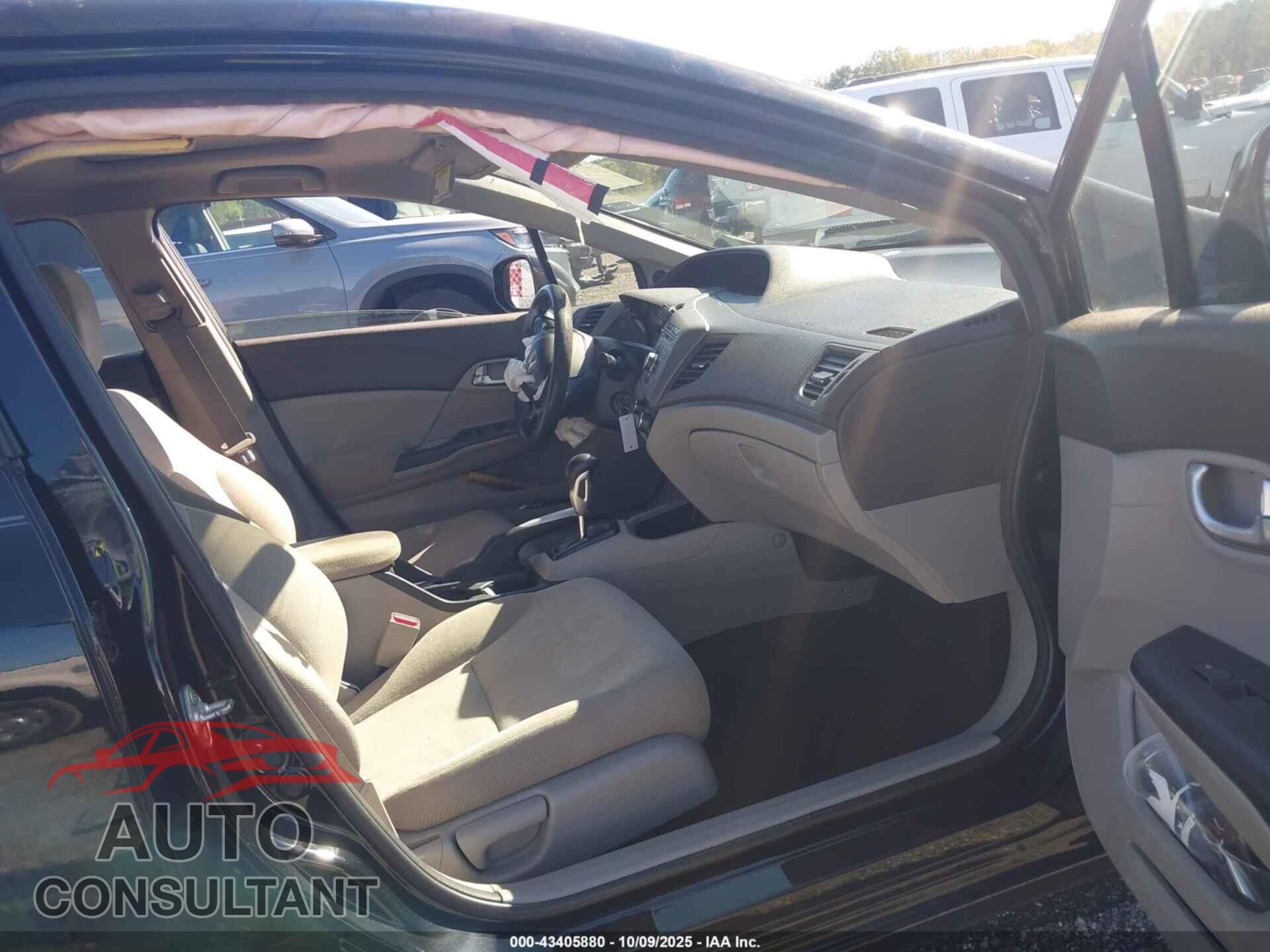 HONDA CIVIC 2012 - 2HGFB2F81CH321379