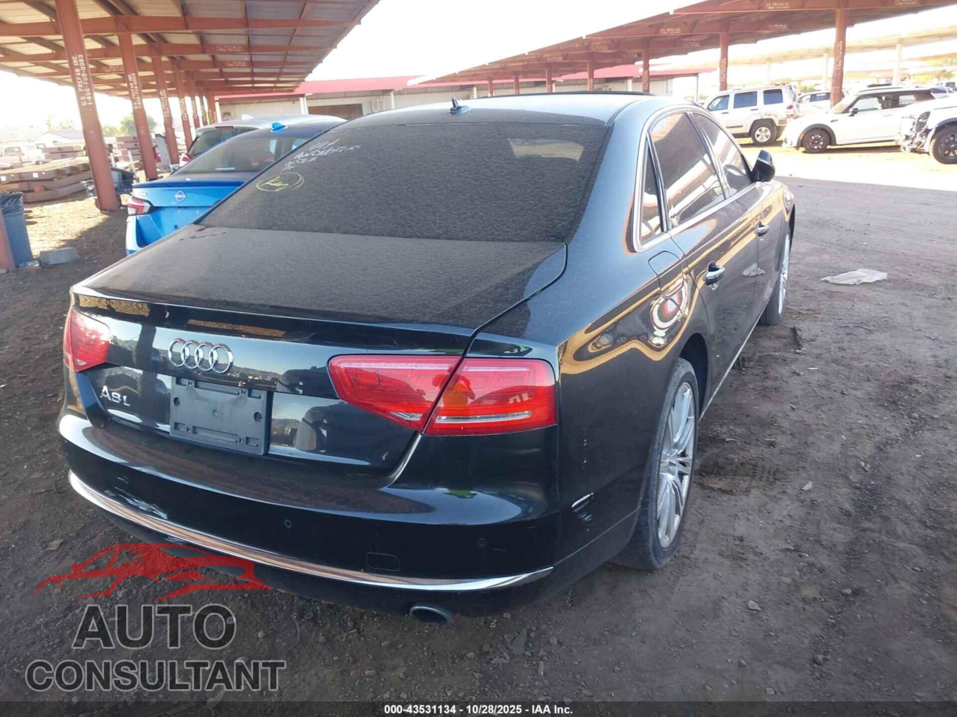 AUDI A8 L 2013 - WAURGAFD3DN005167