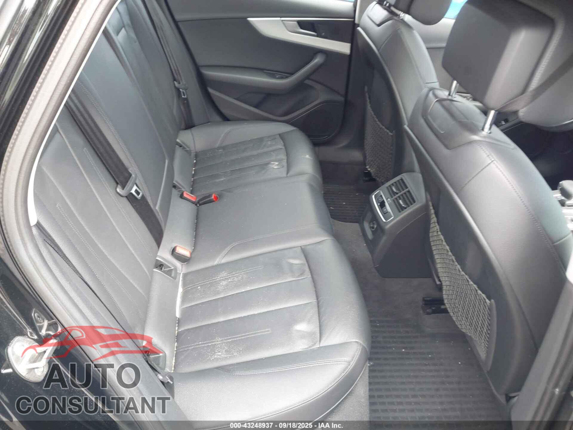 AUDI A4 2017 - WAUGMAF42HN043687