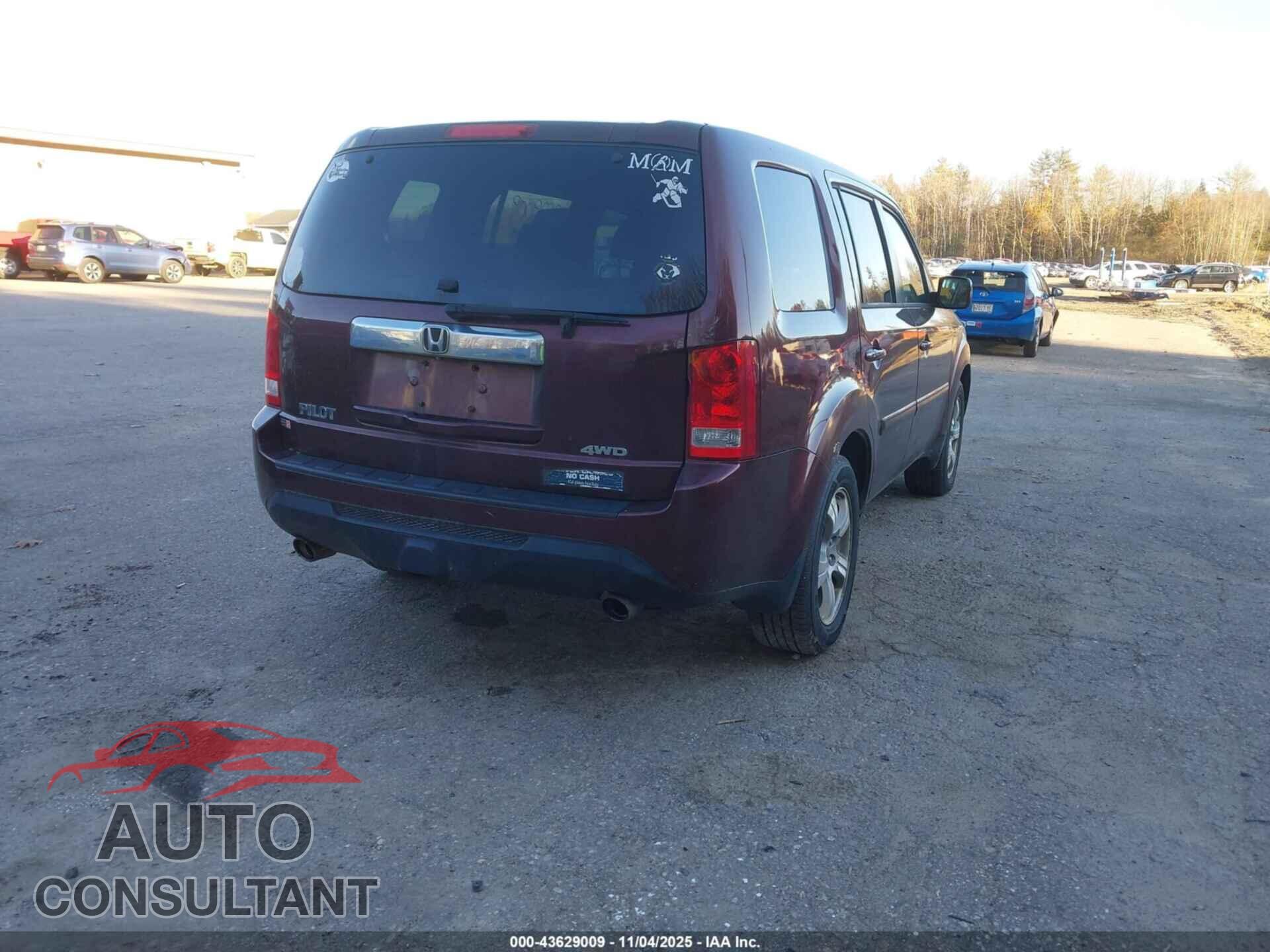 HONDA PILOT 2012 - 5FNYF4H56CB018677